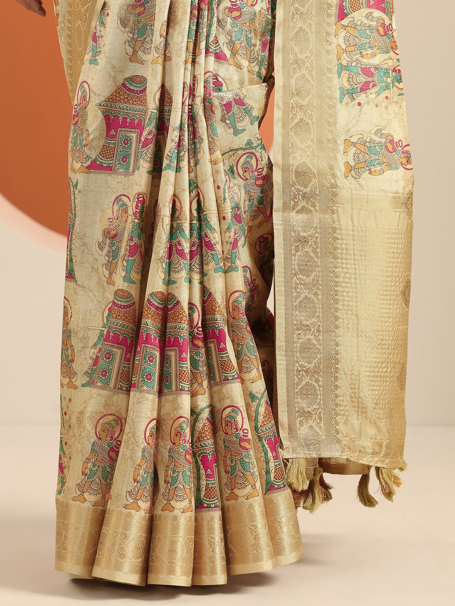 Beige Kalamkari Printed Silk Blend Saree With Unstitched Blouse Piece