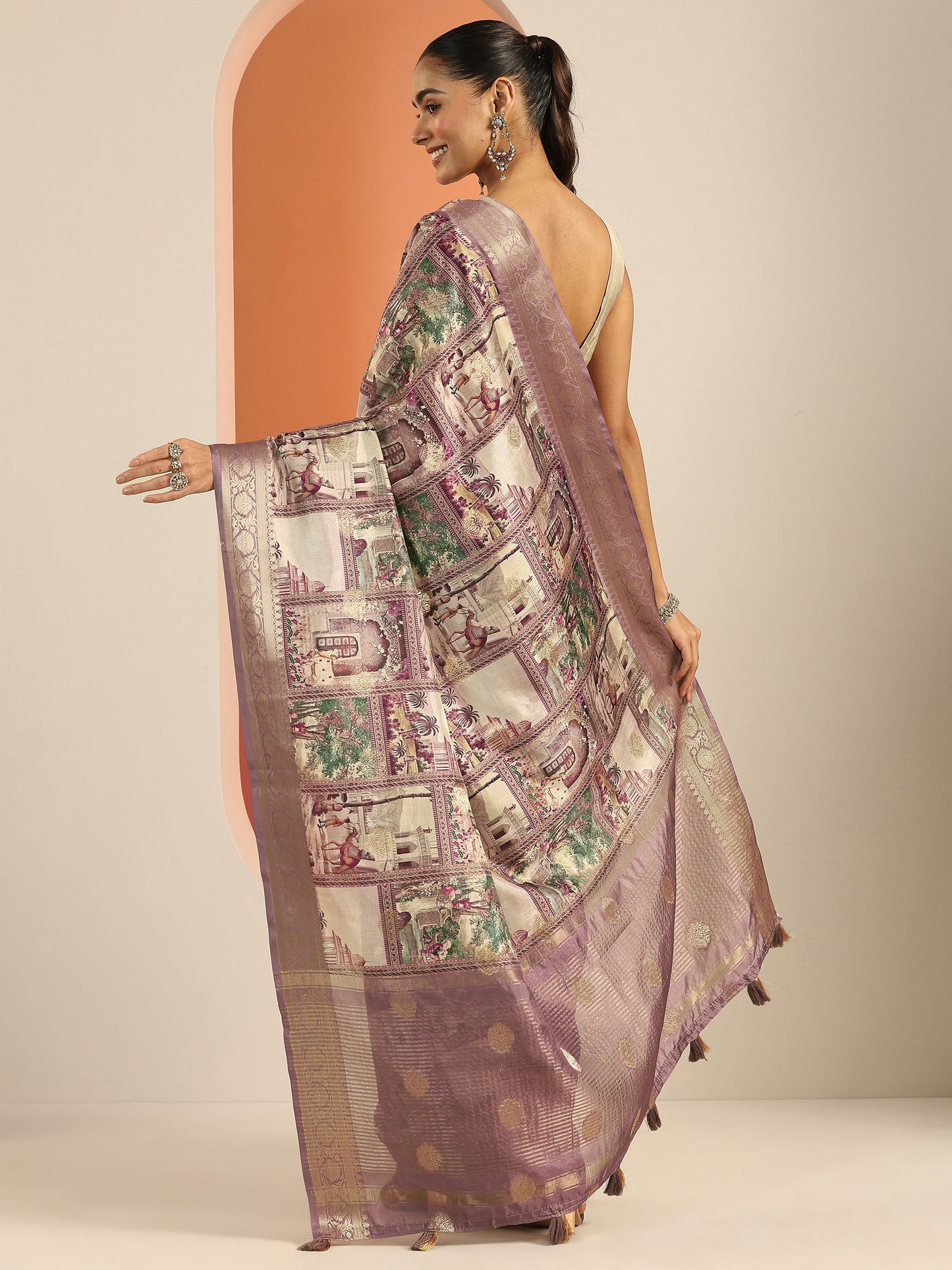 Lavender Kalamkari Printed Silk Blend Saree With Unstitched Blouse Piece