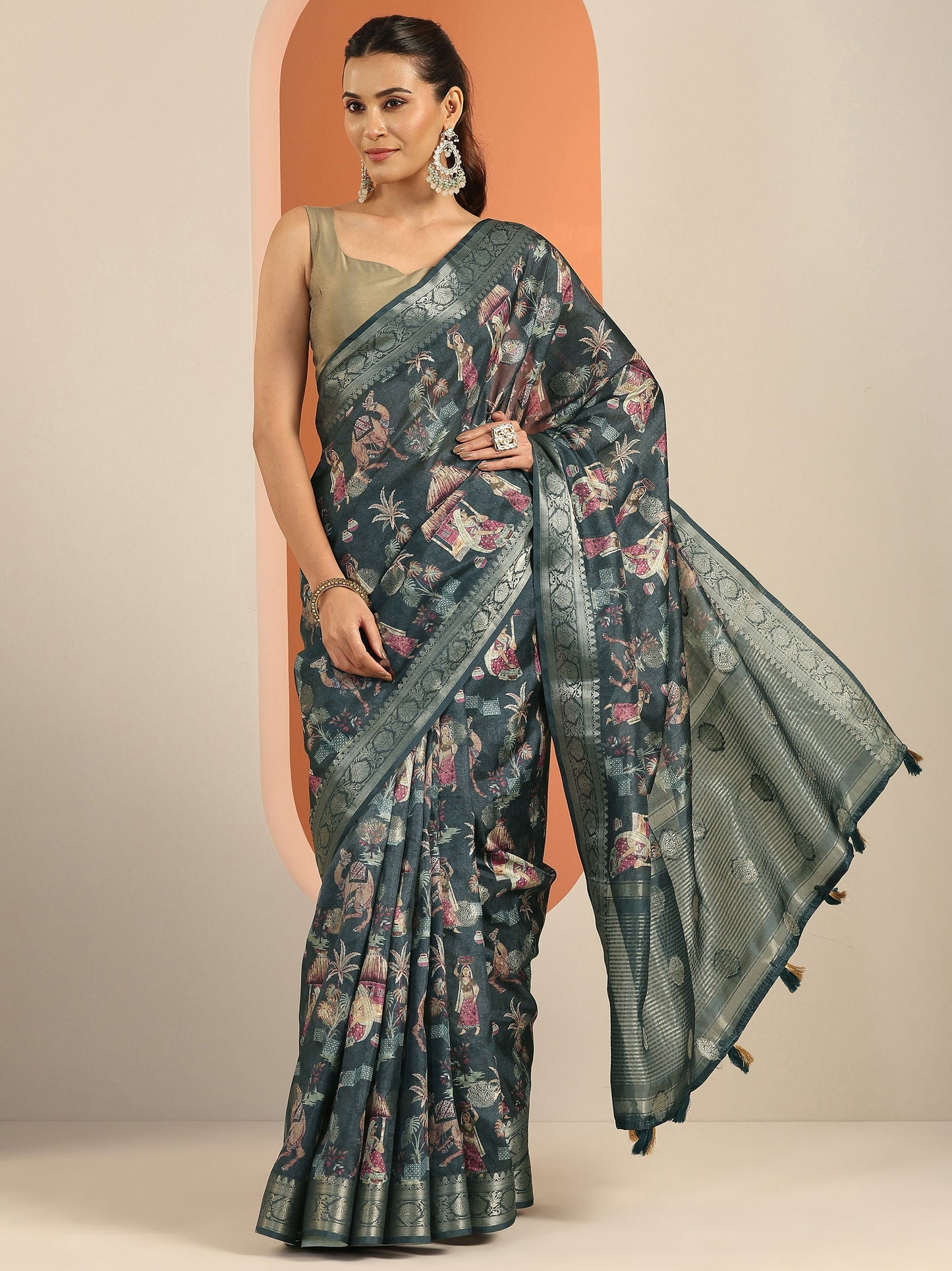 Navy Blue Kalamkari Printed Silk Blend Saree With Unstitched Blouse Piece