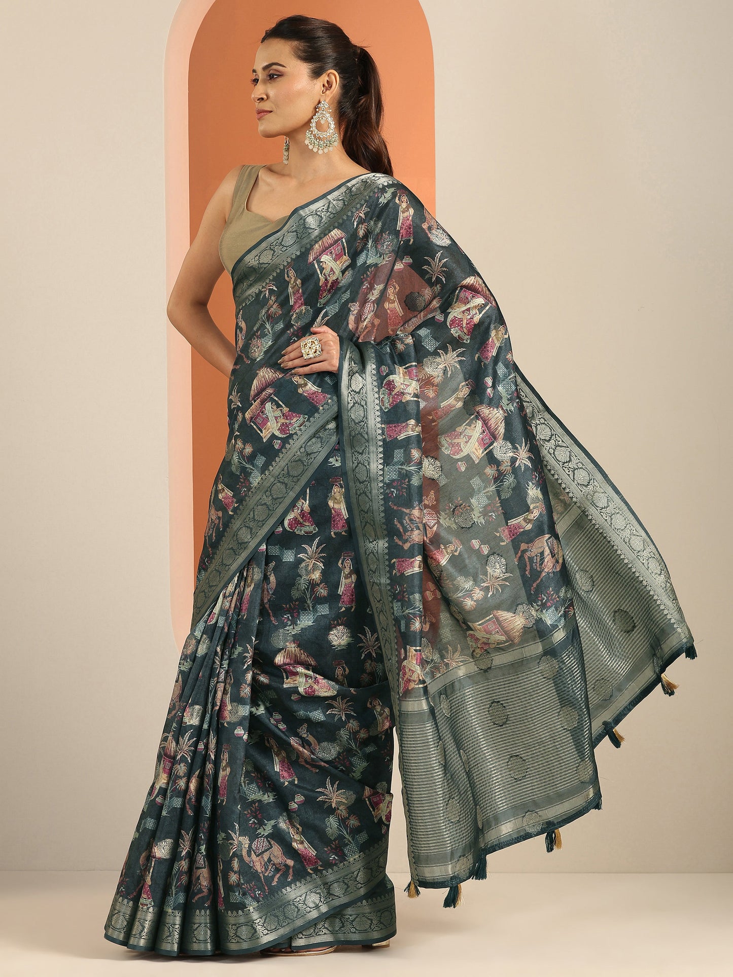 Navy Blue Kalamkari Printed Silk Blend Saree With Unstitched Blouse Piece
