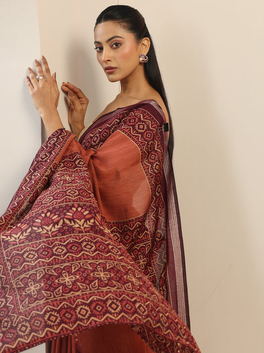 Rust Solid Silk Blend Saree With Unstitched Blouse Piece