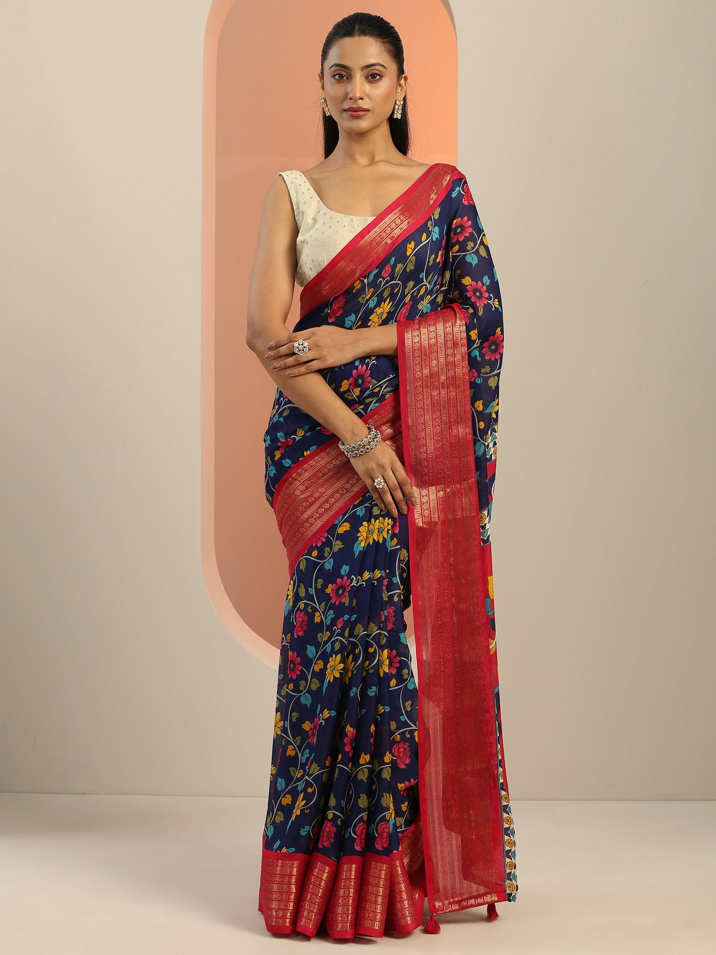 Blue Printed Georgette Saree With Unstitched Blouse Piece