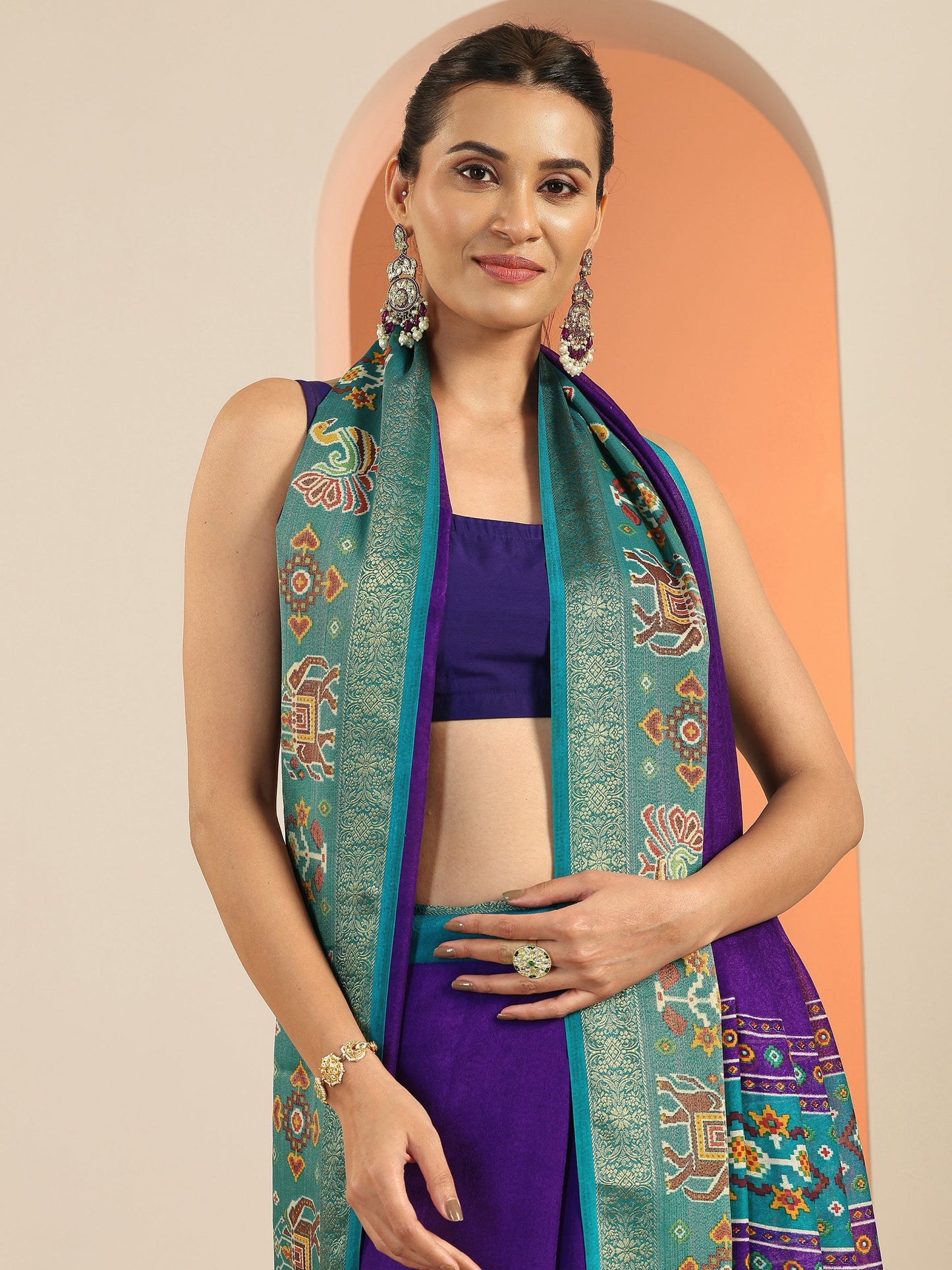 Purple Solid Georgette Saree With Unstitched Blouse Piece