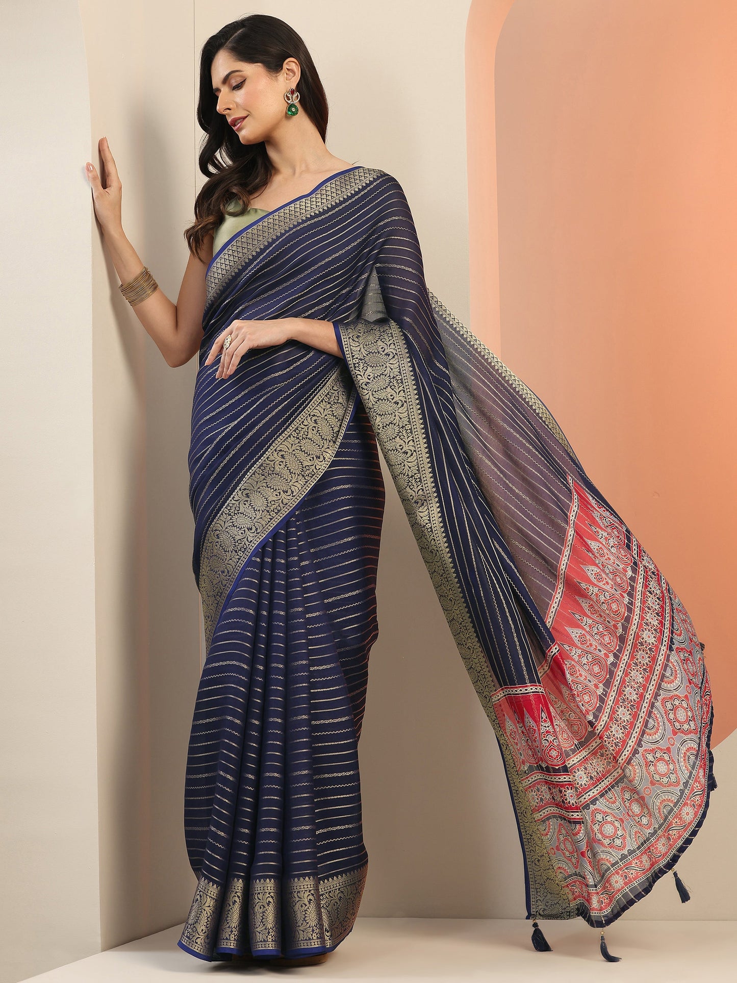 Navy blue Woven Design Georgette Saree With Unstitched Blouse Piece