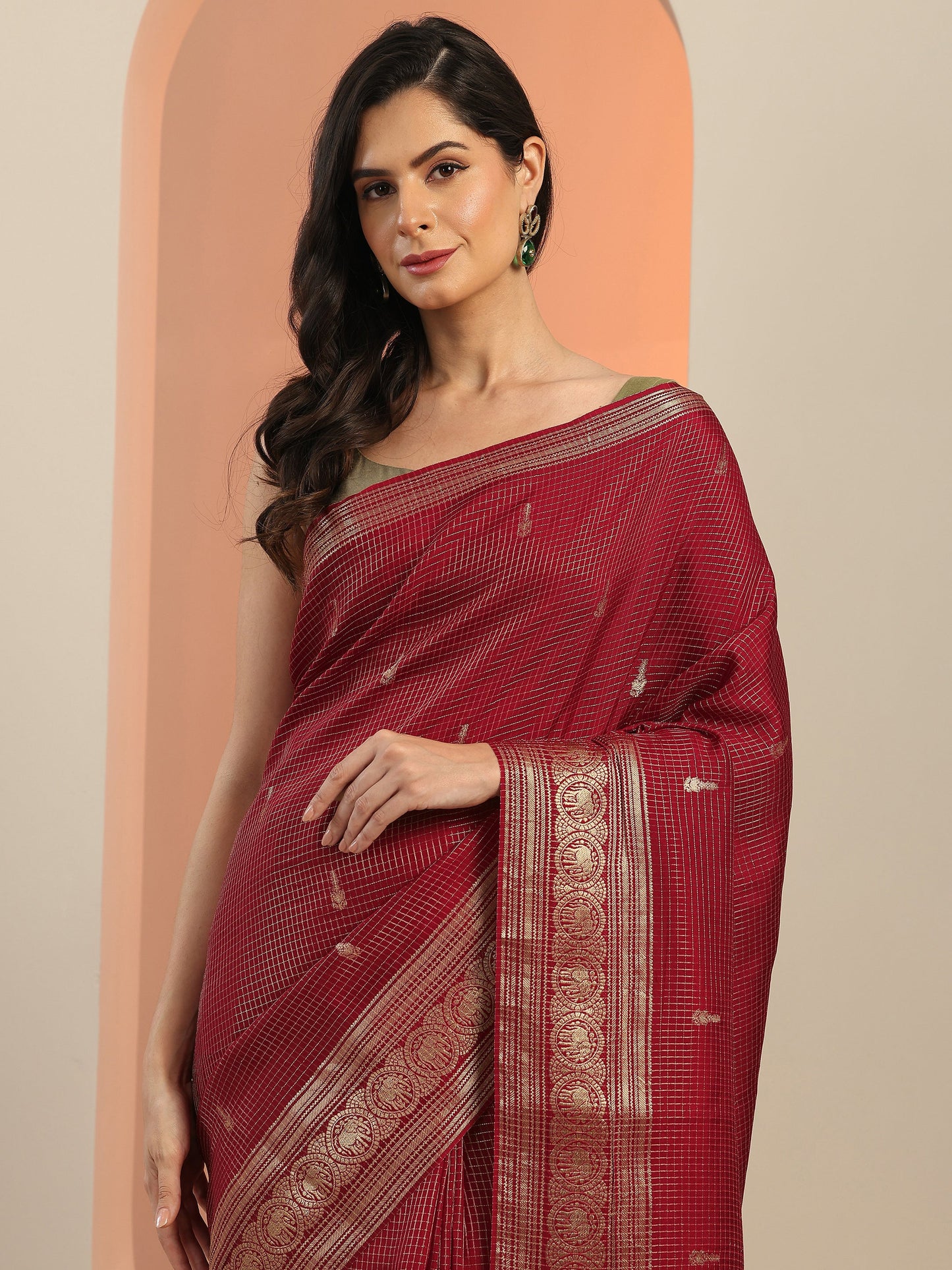 Maroon Woven Design Silk Blend Saree With Unstitched Blouse Piece