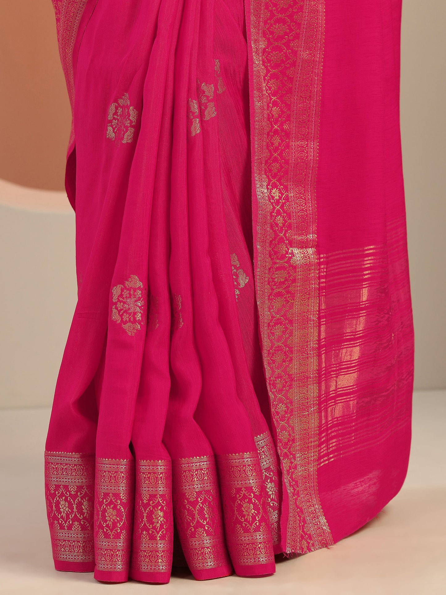 Pink Woven Design Silk Blend Saree With Unstitched Blouse Piece