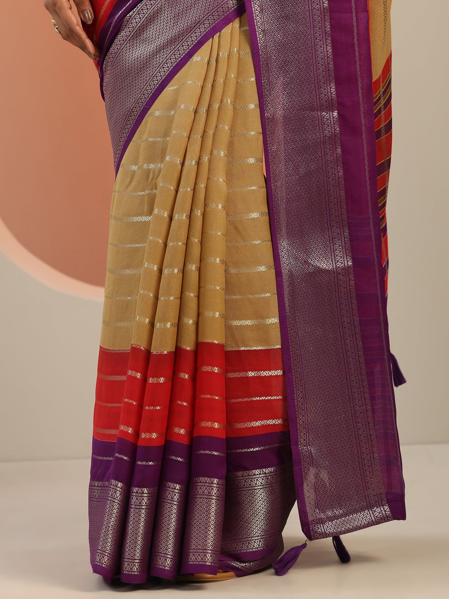 Tan Embellished Silk Blend Saree With Unstitched Blouse Piece