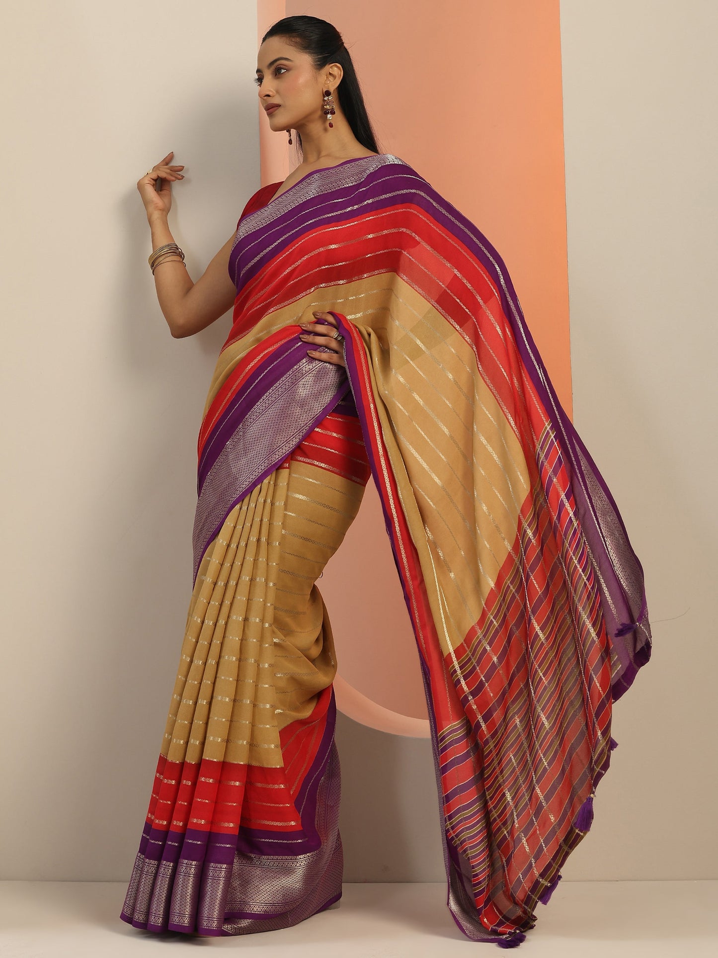 Tan Embellished Silk Blend Saree With Unstitched Blouse Piece