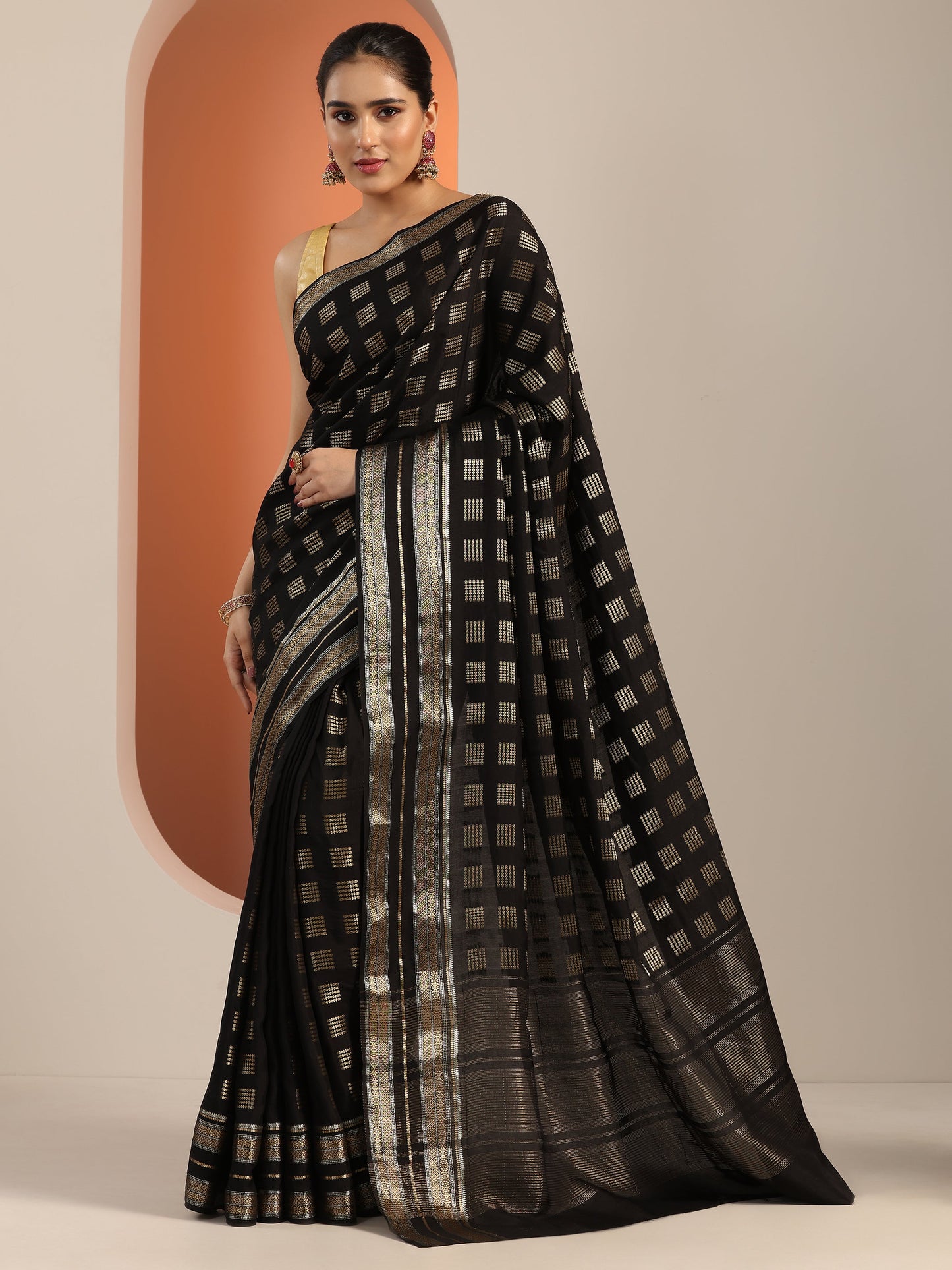 Black Woven Design Silk Blend Saree With Unstitched Blouse Piece