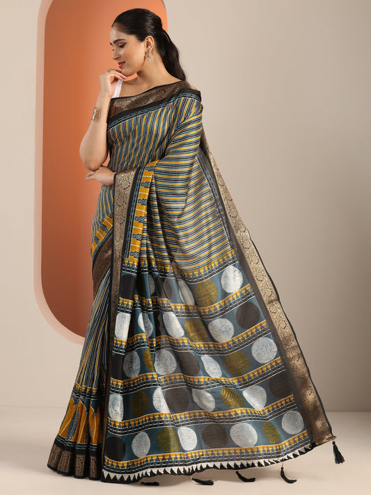 Mustard Printed Silk Blend Saree With Unstitched Blouse Piece