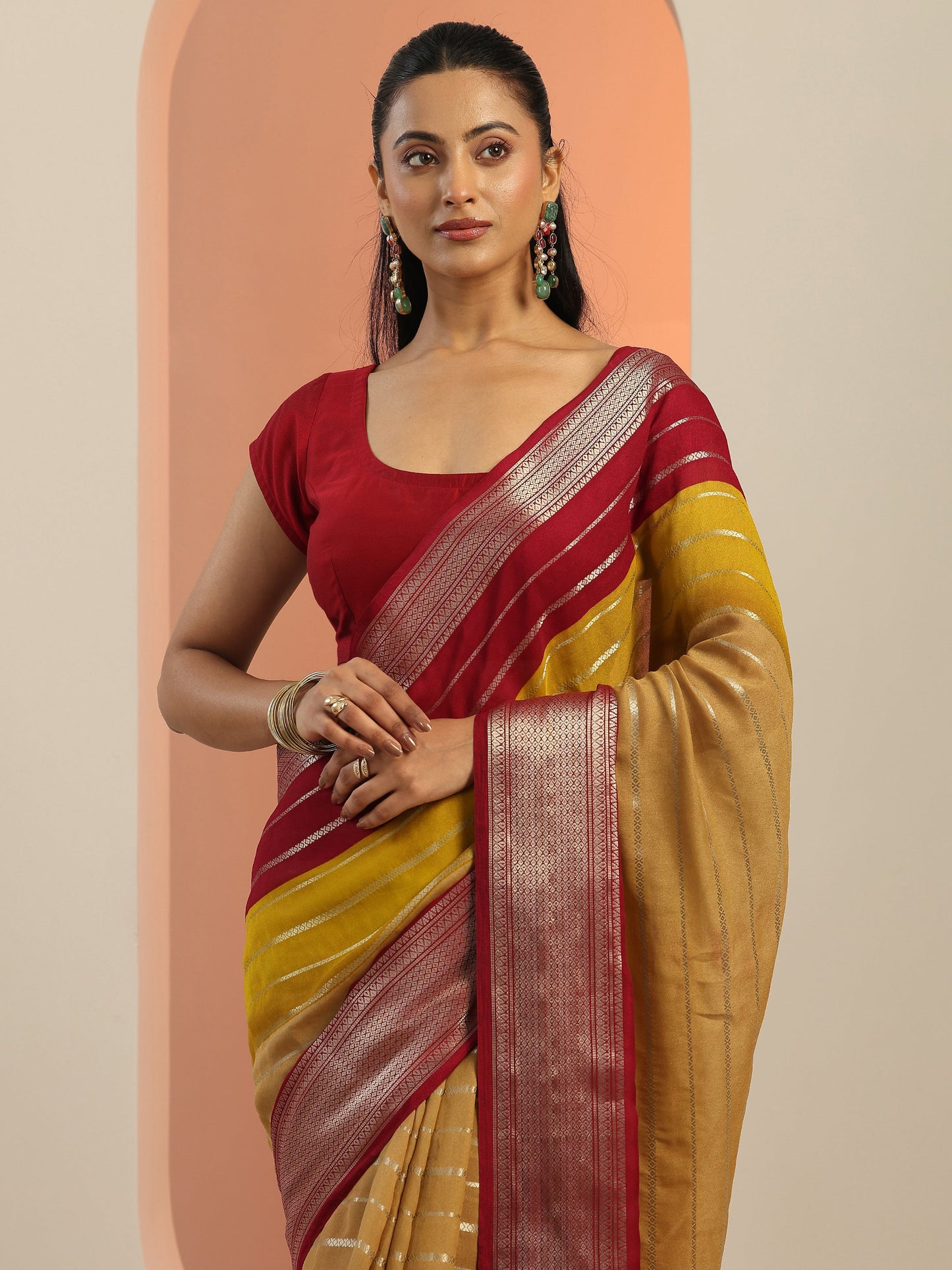 Tan Solid Silk Saree With Unstitched Blouse Piece