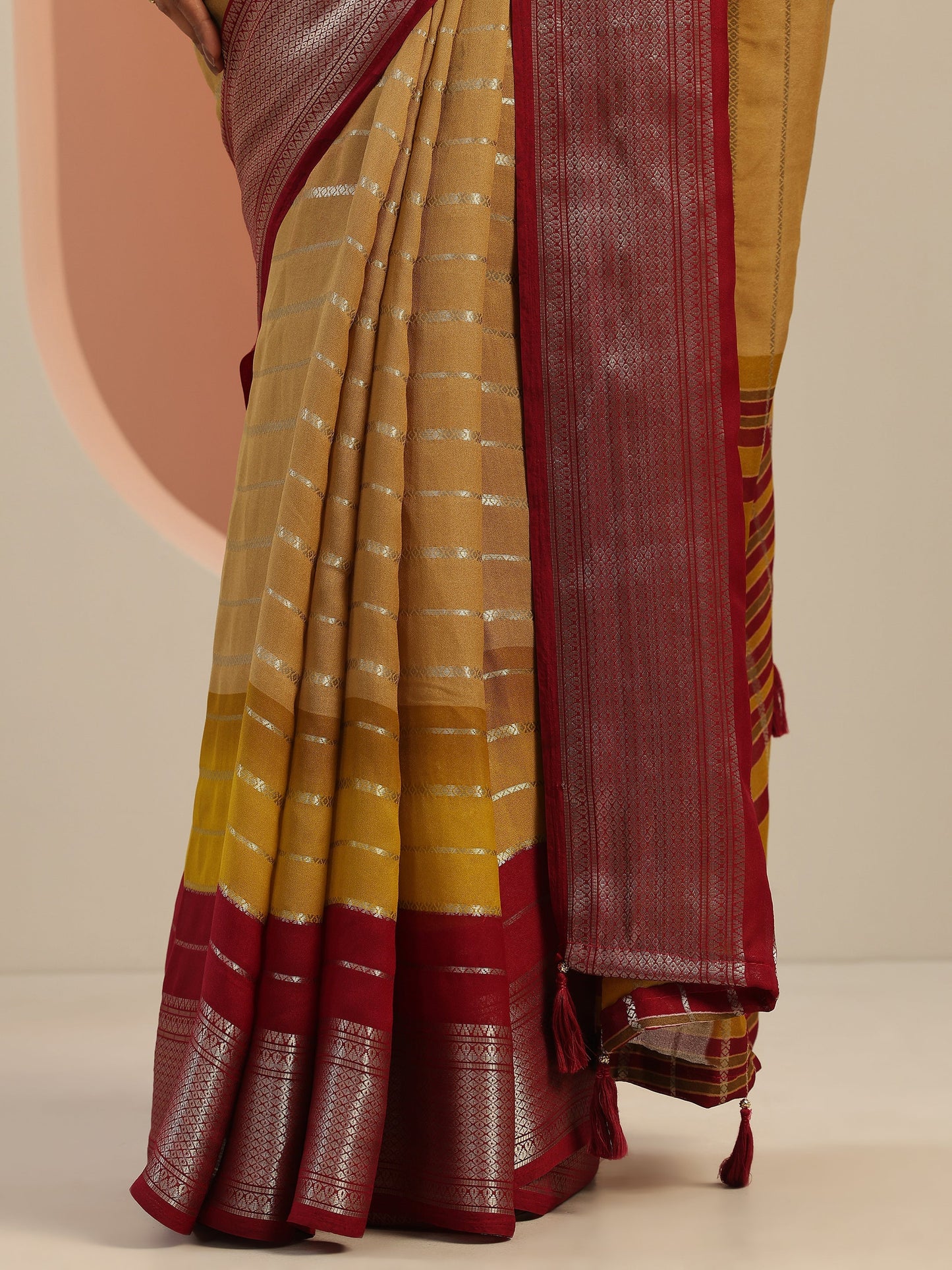 Tan Solid Silk Saree With Unstitched Blouse Piece