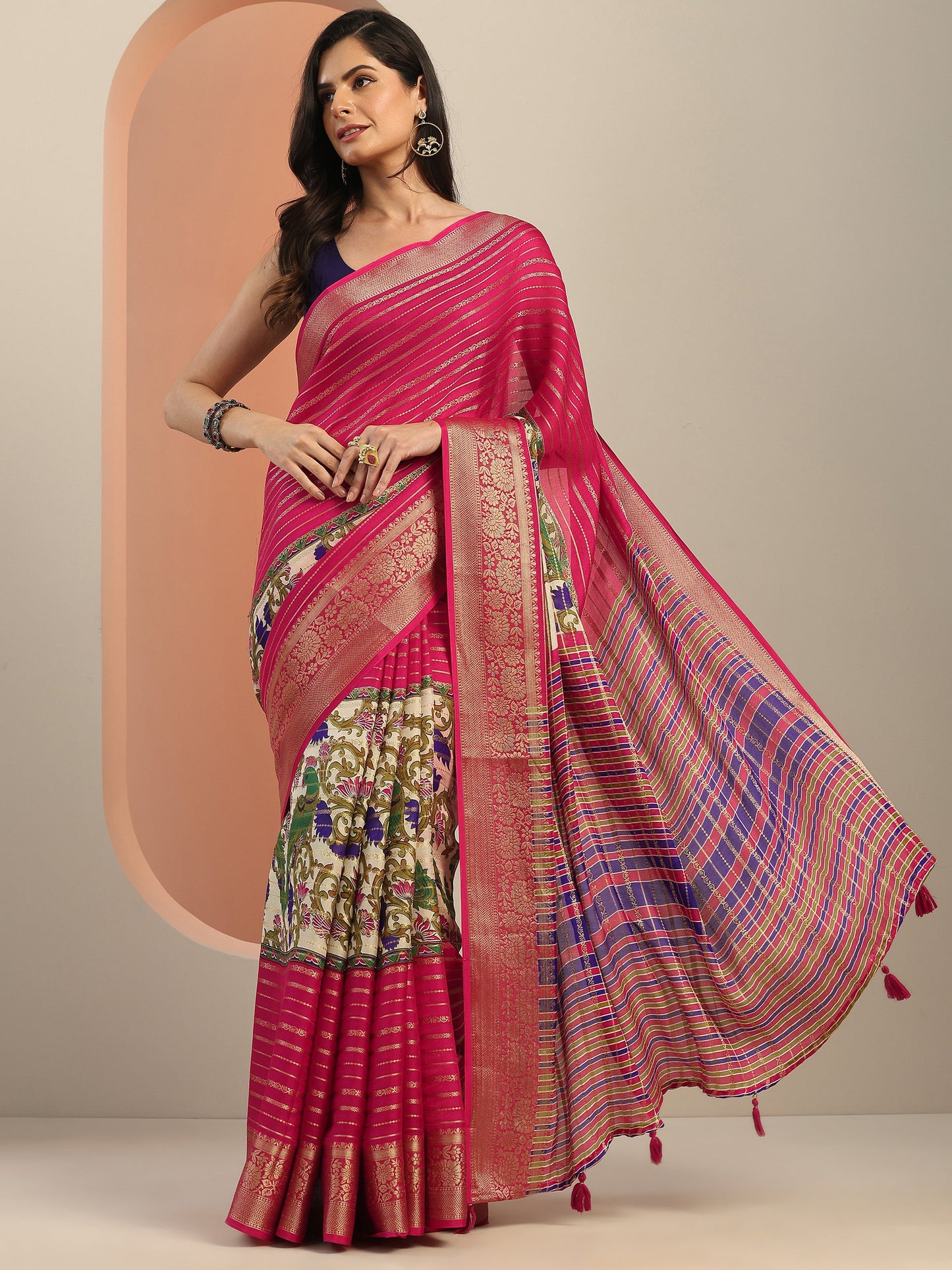 Multi Printed Silk Blend Saree With Unstitched Blouse Piece