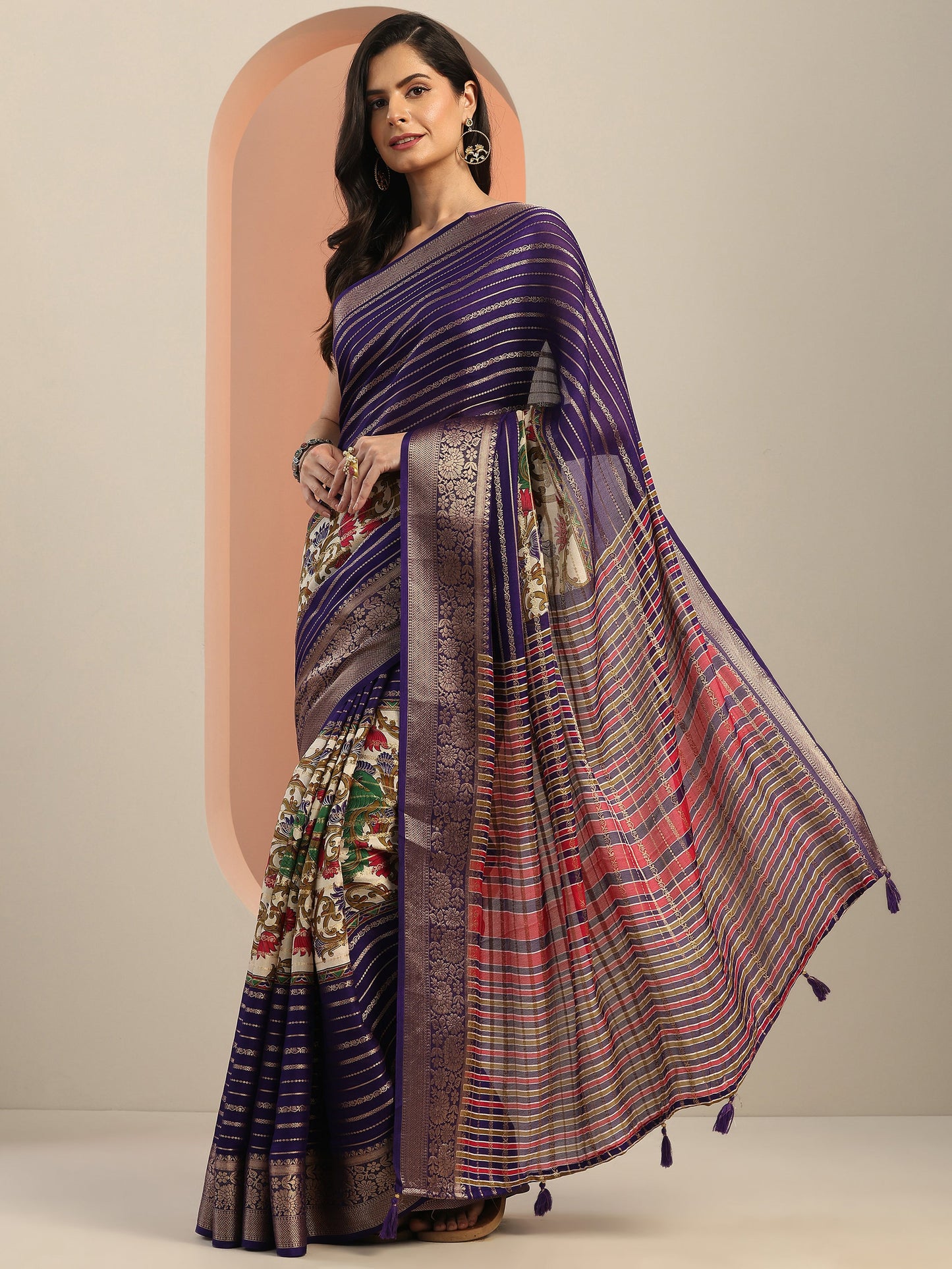 Multi Printed Silk Blend Saree With Unstitched Blouse Piece