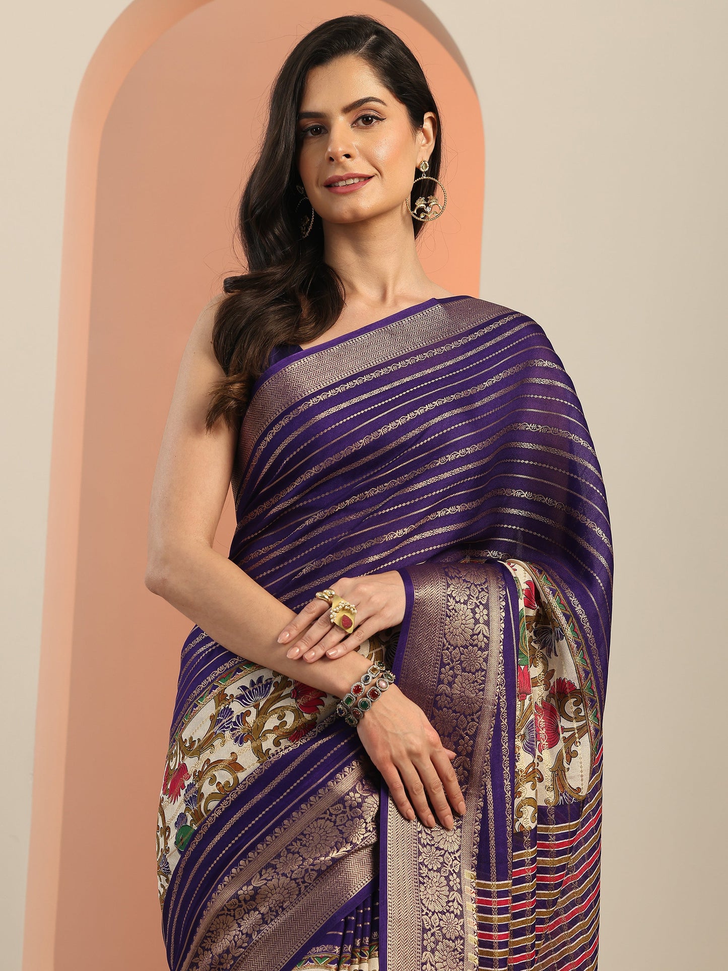 Multi Printed Silk Blend Saree With Unstitched Blouse Piece