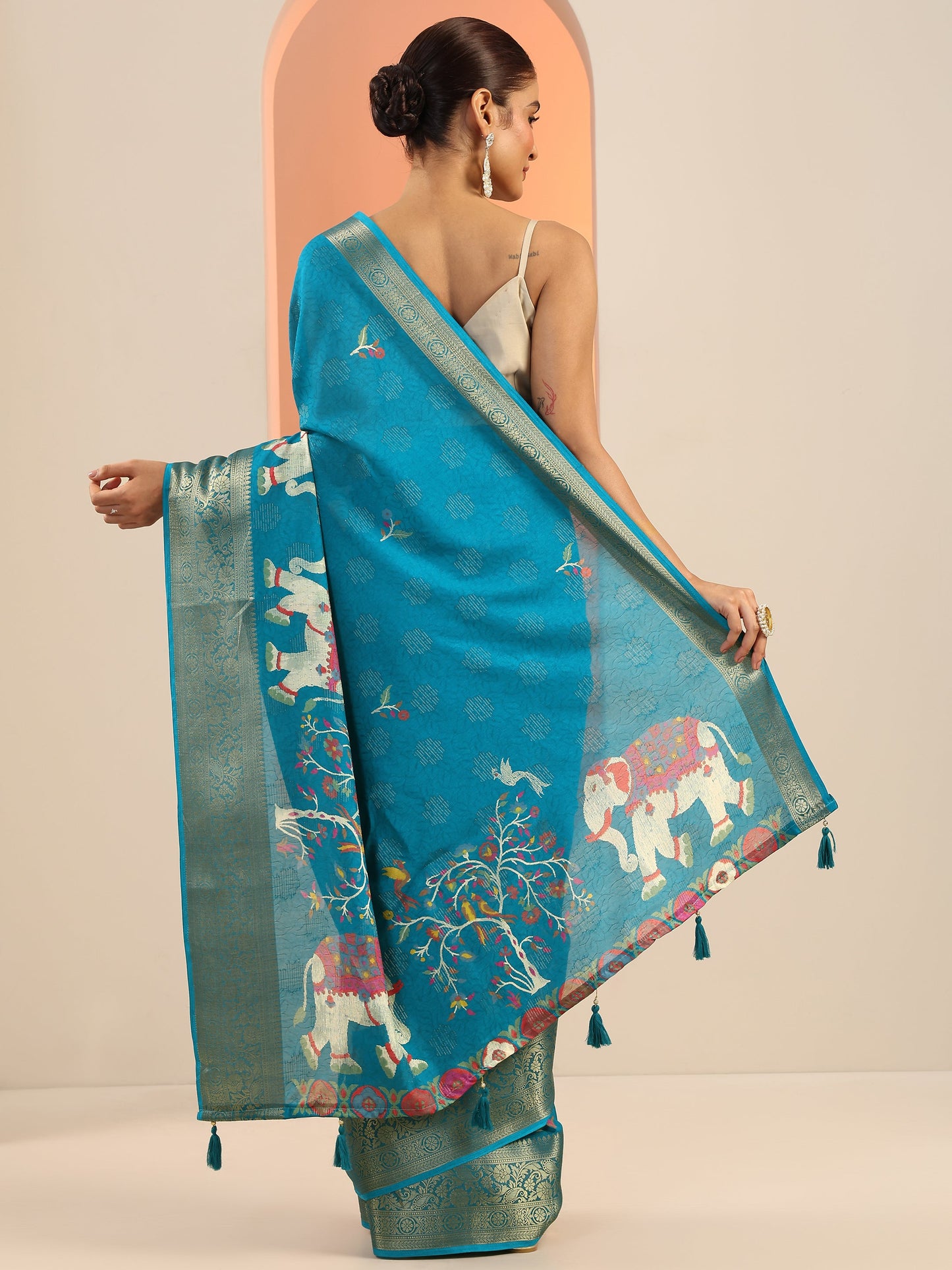 Blue Printed Georgette Saree With Unstitched Blouse Piece