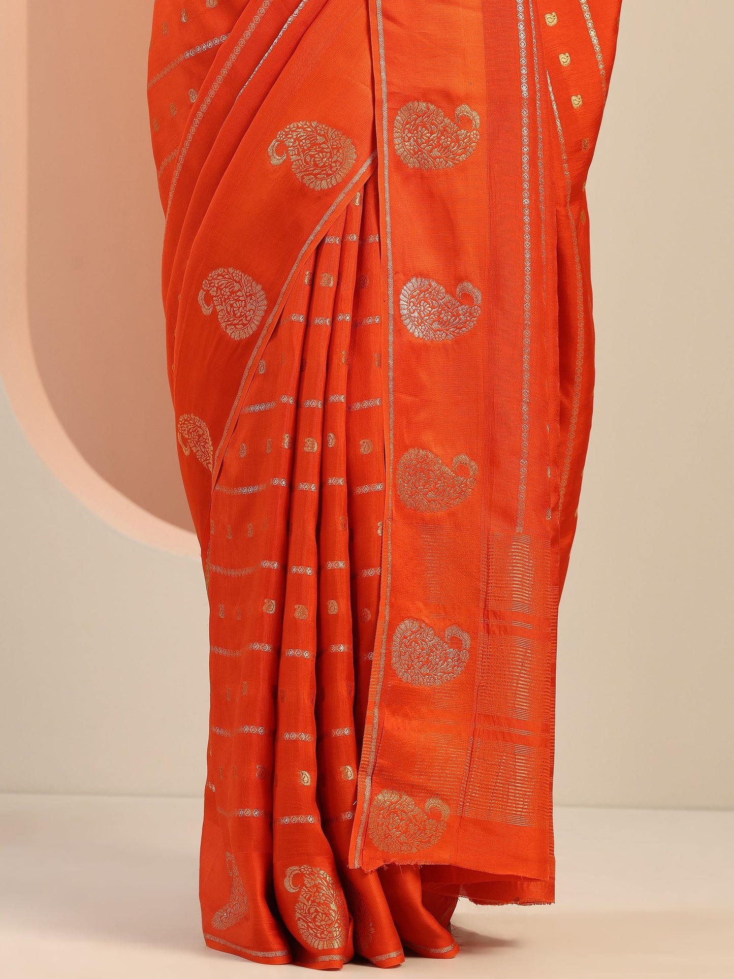Orange Woven Design Silk Blend Saree With Unstitched Blouse Piece