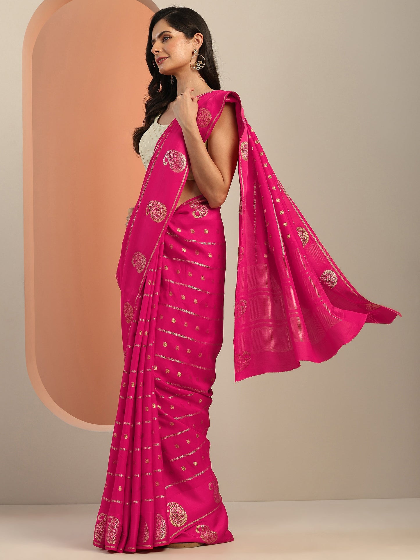 Pink Woven Design Silk Blend Saree With Unstitched Blouse Piece