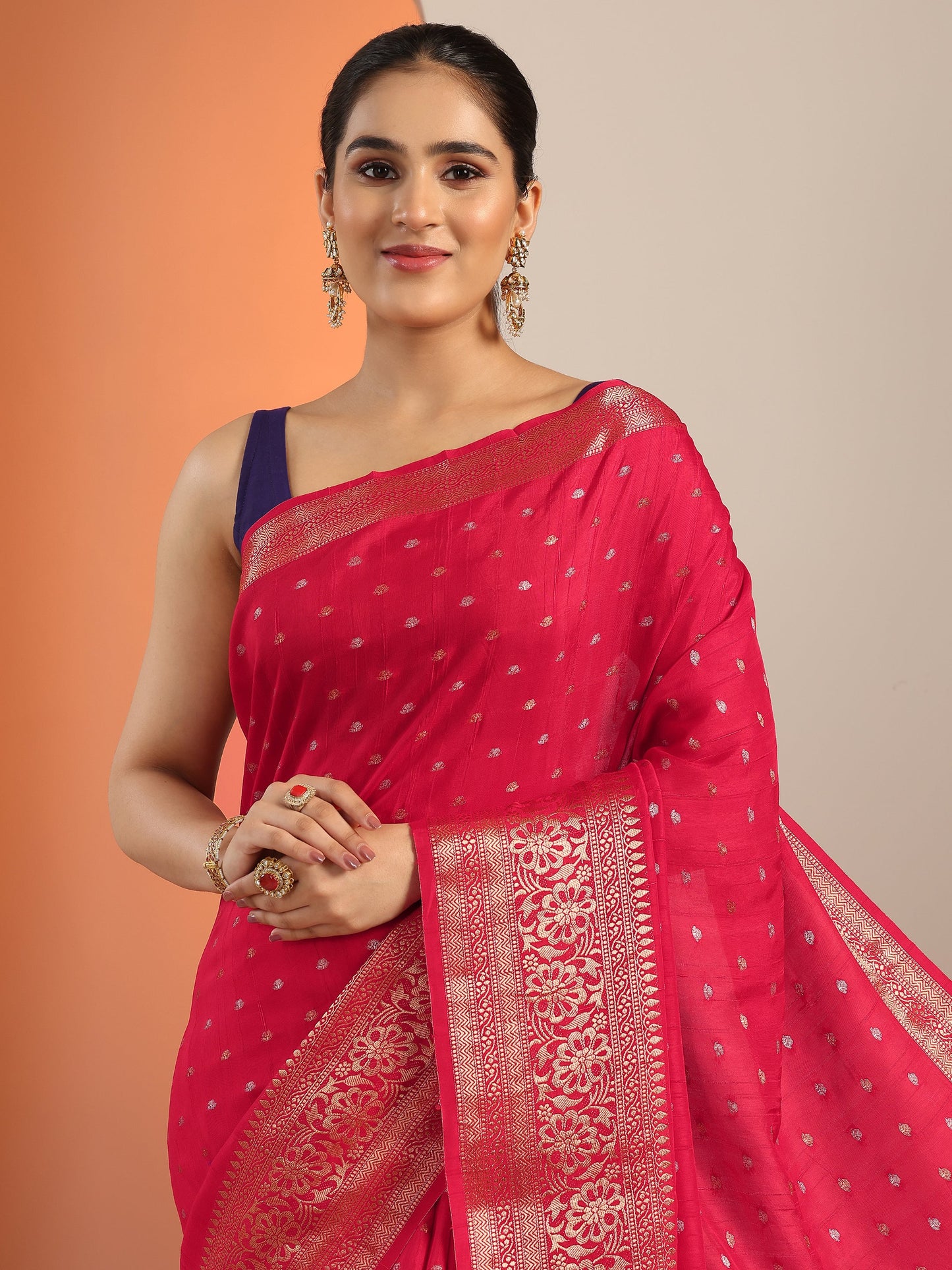 Red Woven Design Silk Blend Saree With Unstitched Blouse Piece