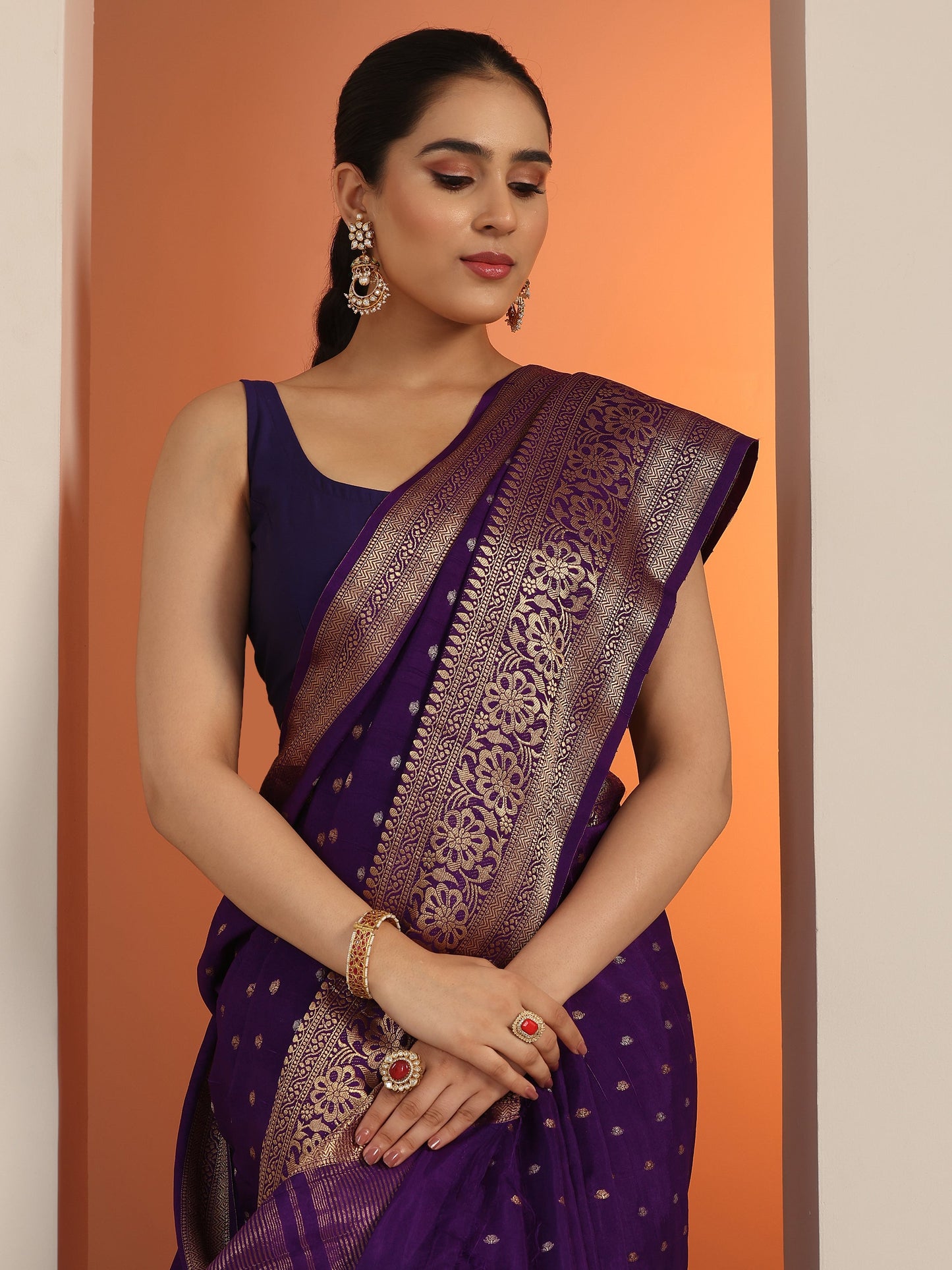 Purple Woven Design Silk Blend Saree With Unstitched Blouse Piece