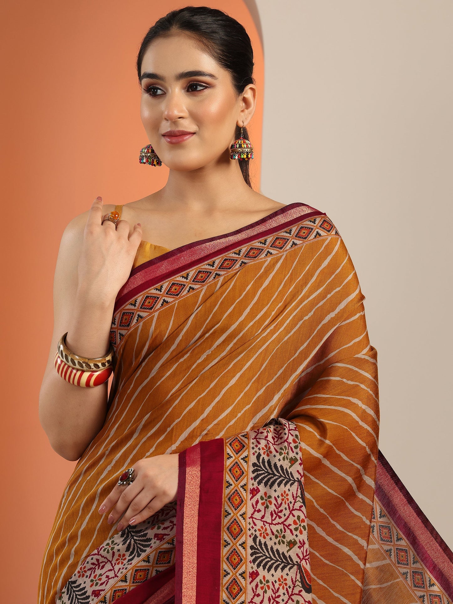 Mustard Leheriya Printed Cotton Blend Saree With Unstitched Blouse Piece