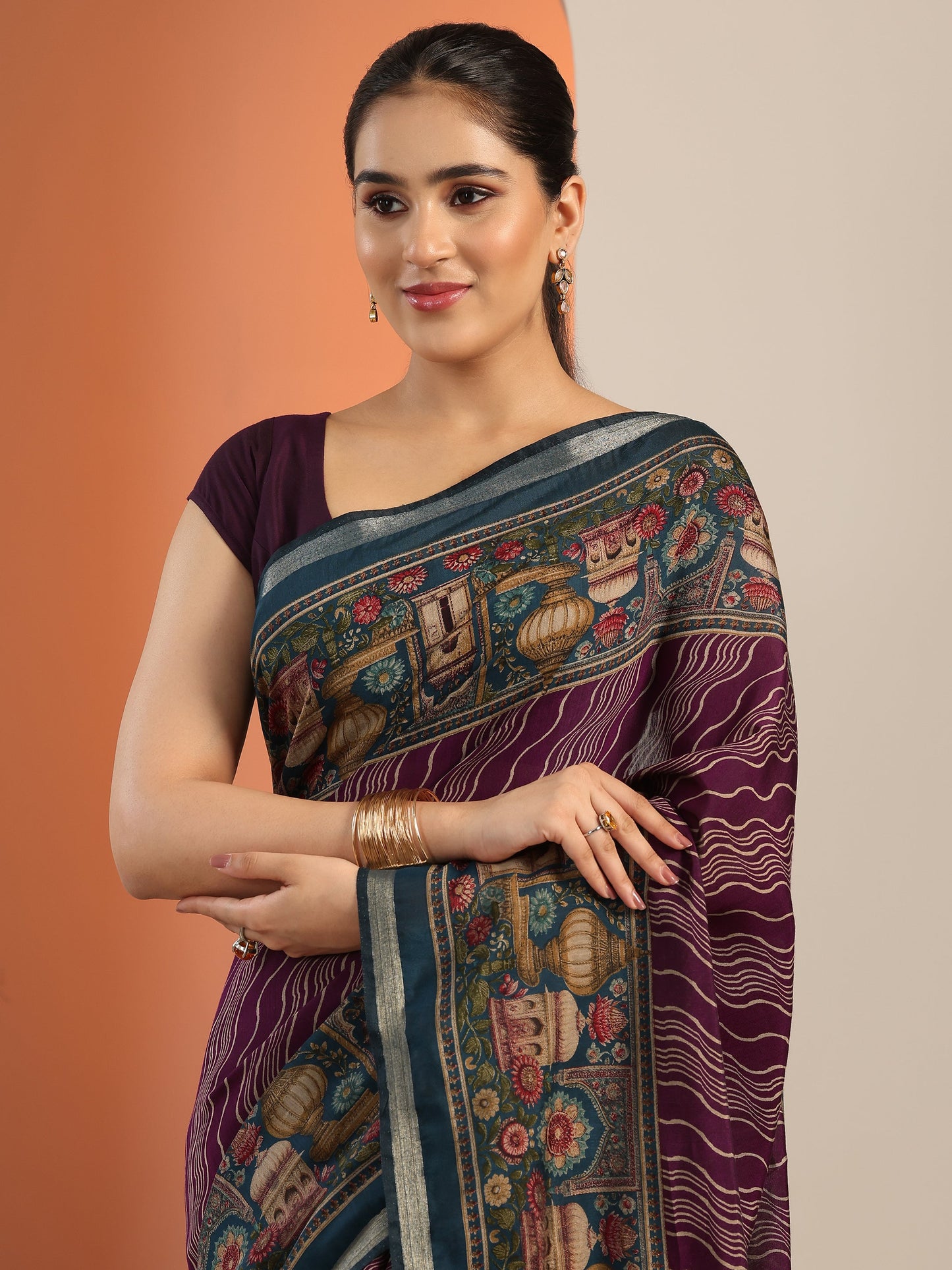 Purple Printed Cotton Blend Saree With Unstitched Blouse Piece