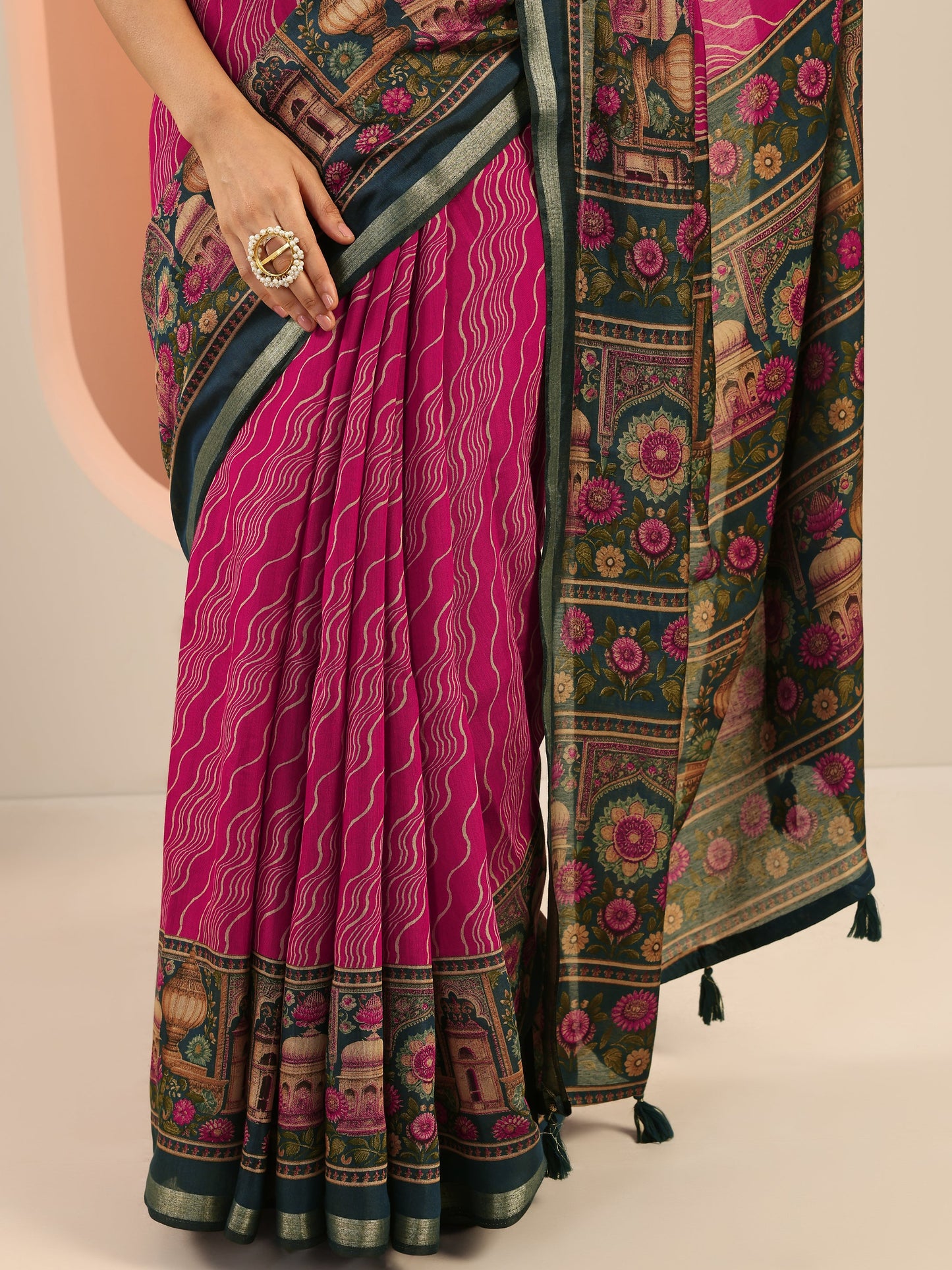 Pink Printed Cotton Saree With Unstitched Blouse Piece