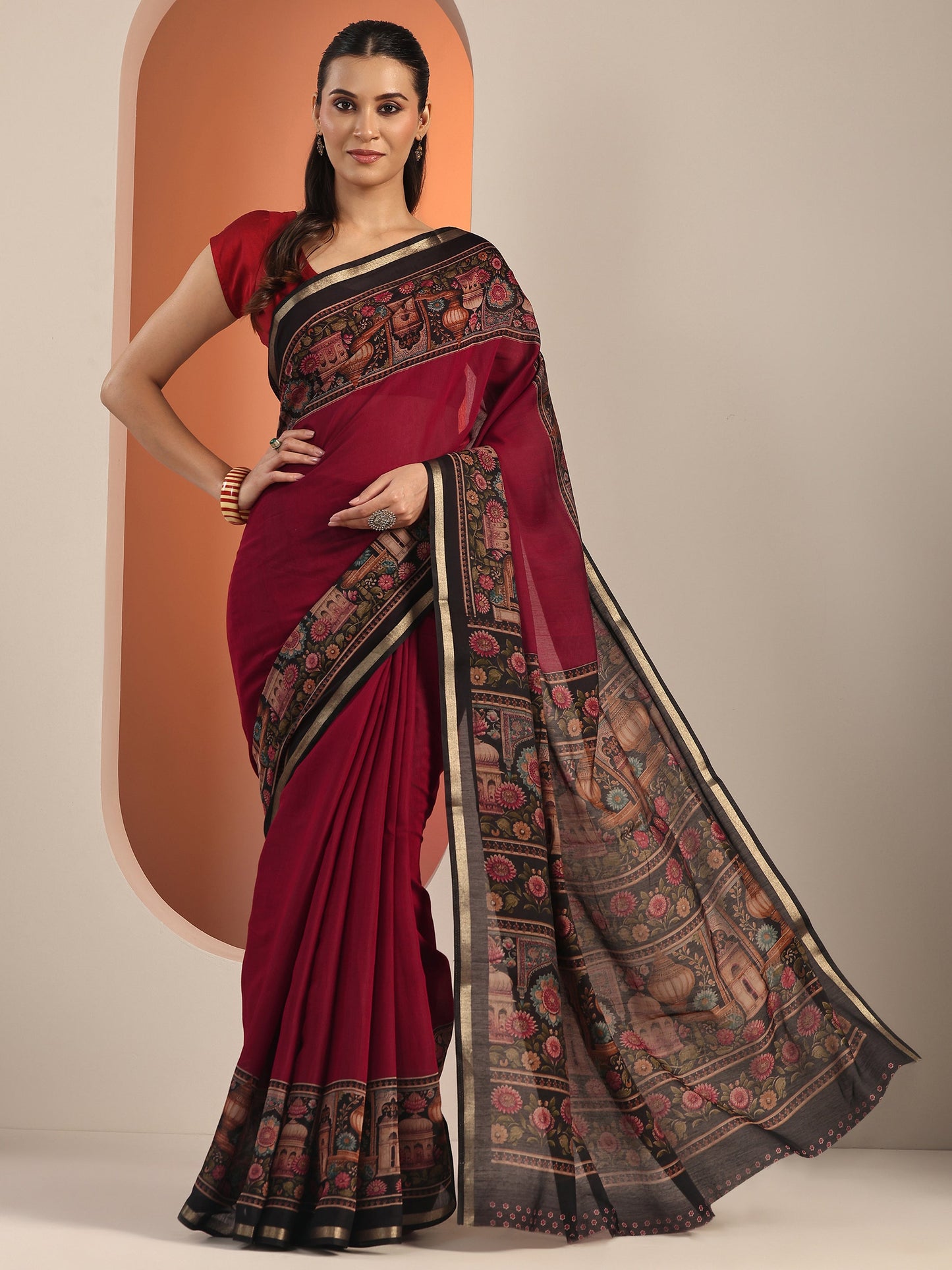 Maroon Solid Cotton Blend Saree With Unstitched Blouse Piece