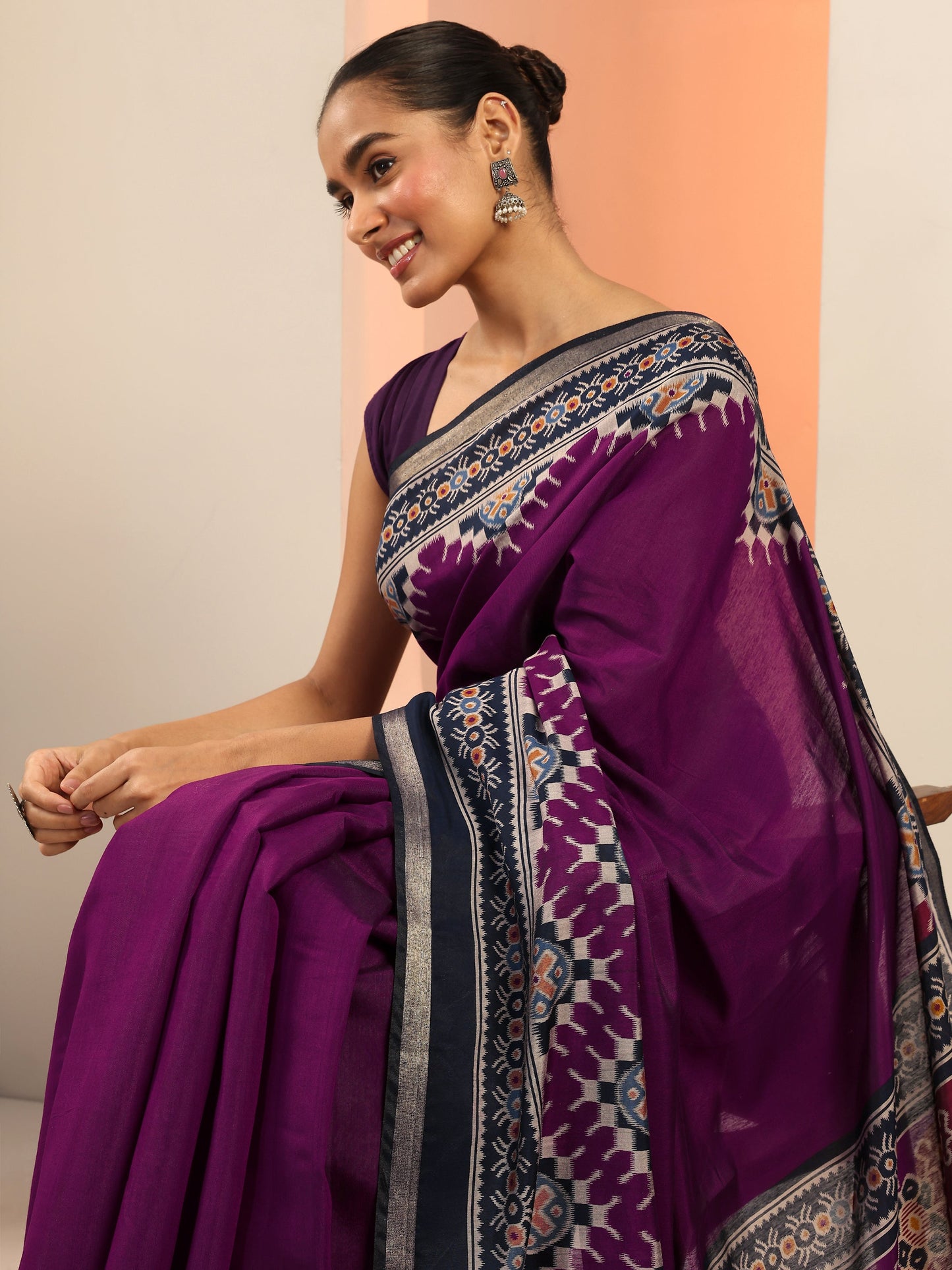 Purple Solid Cotton Saree With Unstitched Blouse Piece