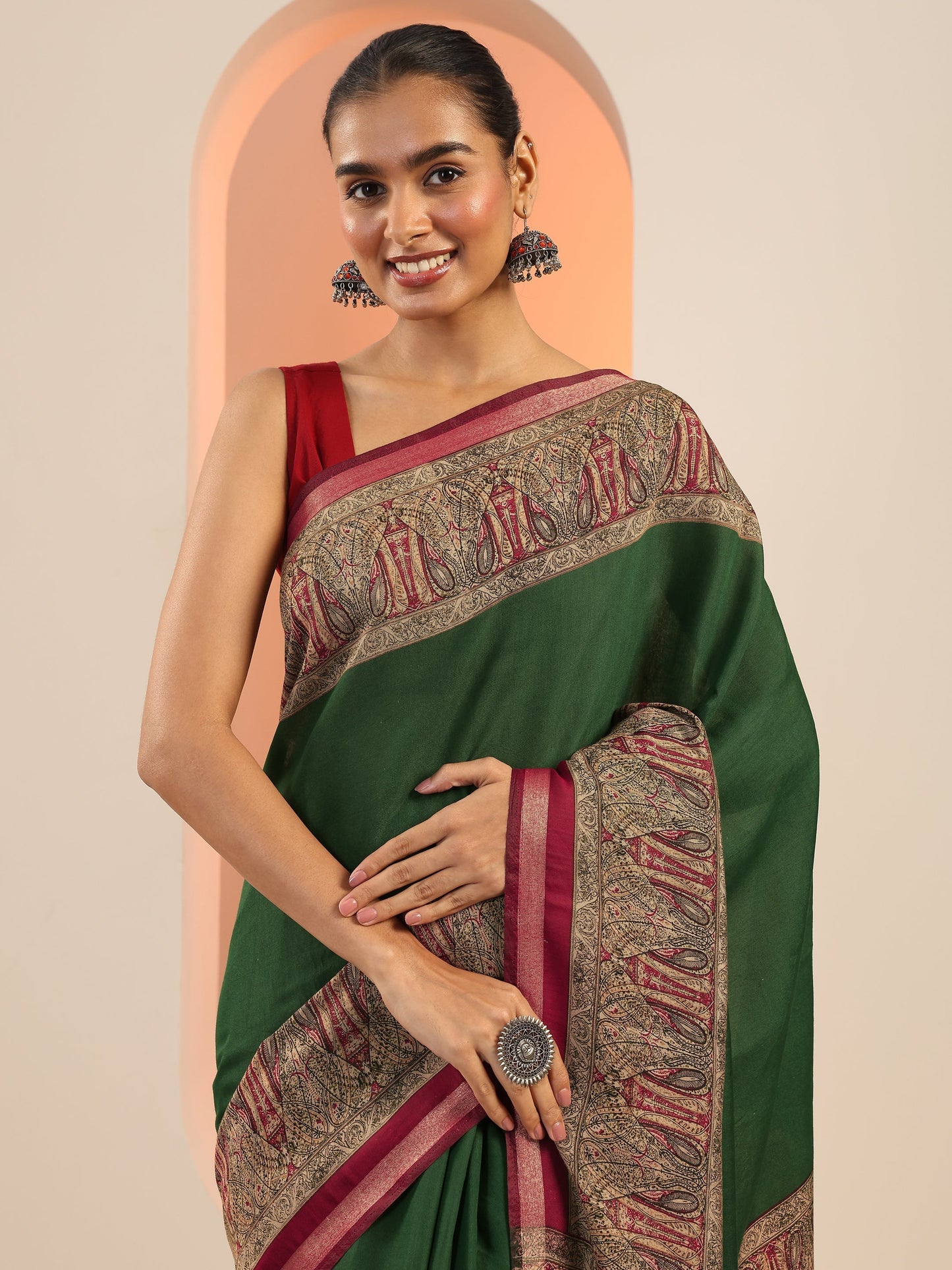 Green Printed Cotton Saree With Unstitched Blouse Piece