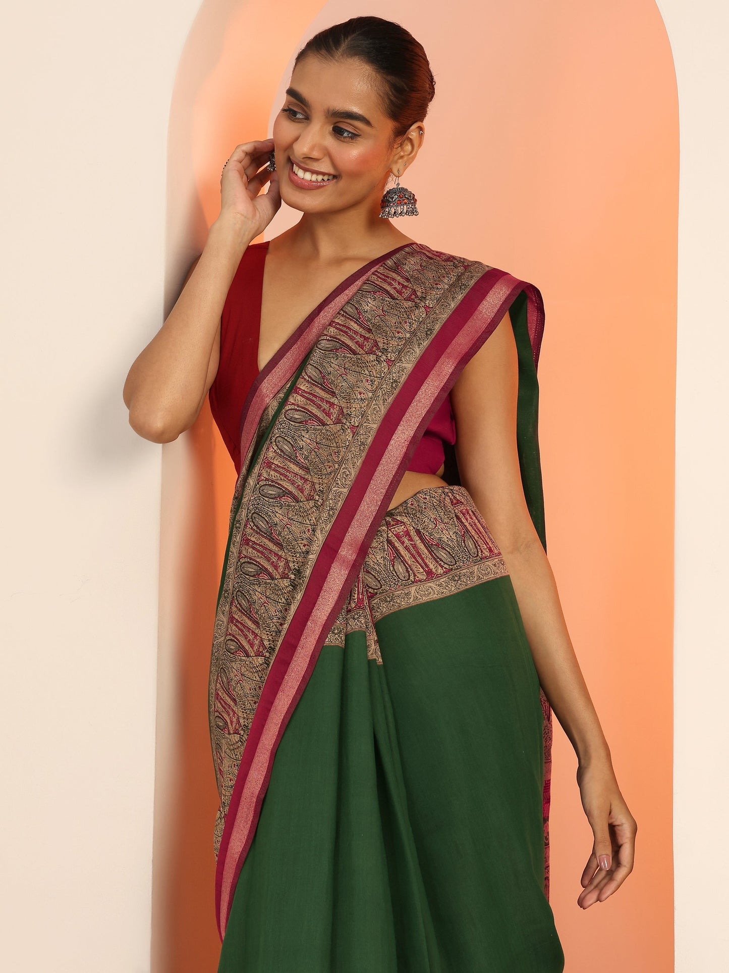 Green Printed Cotton Saree With Unstitched Blouse Piece
