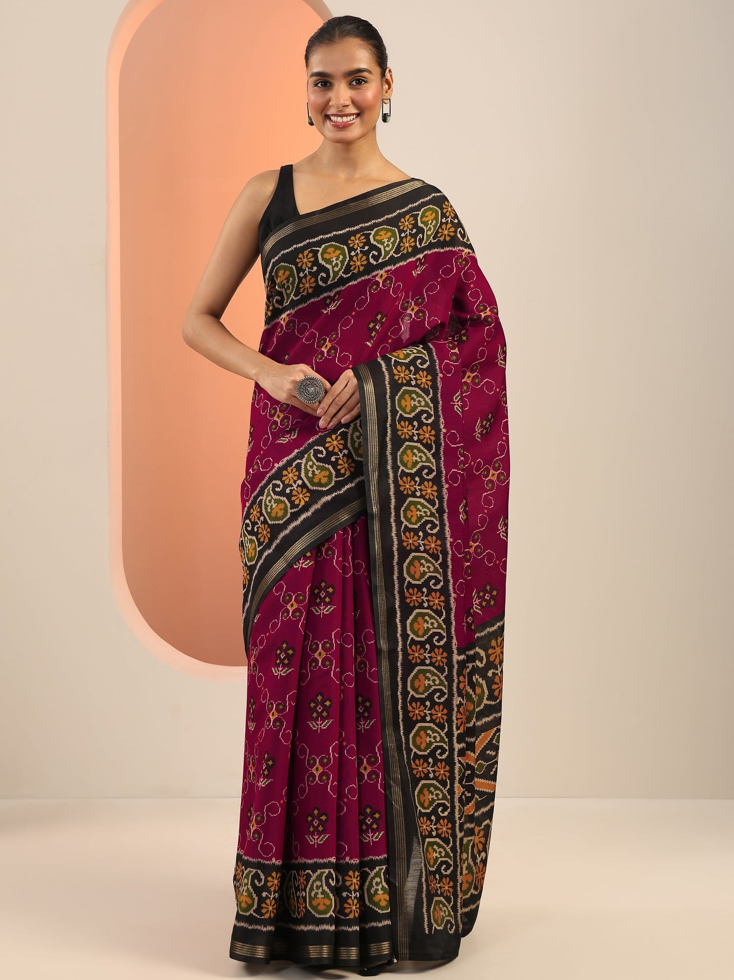Maroon Printed Cotton Saree With Unstitched Blouse Piece
