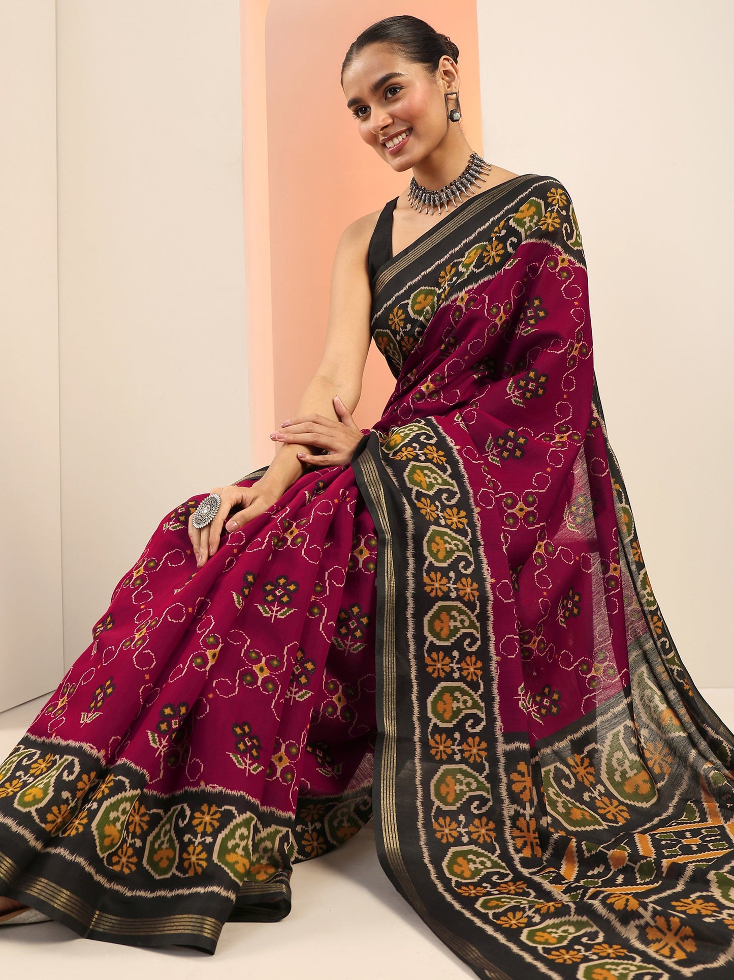 Maroon Printed Cotton Saree With Unstitched Blouse Piece