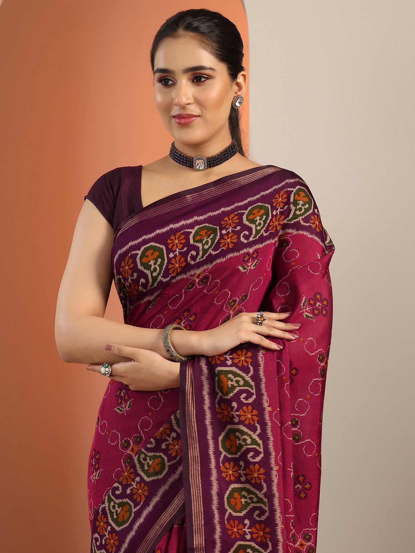 Pink Printed Cotton Blend Saree With Unstitched Blouse Piece