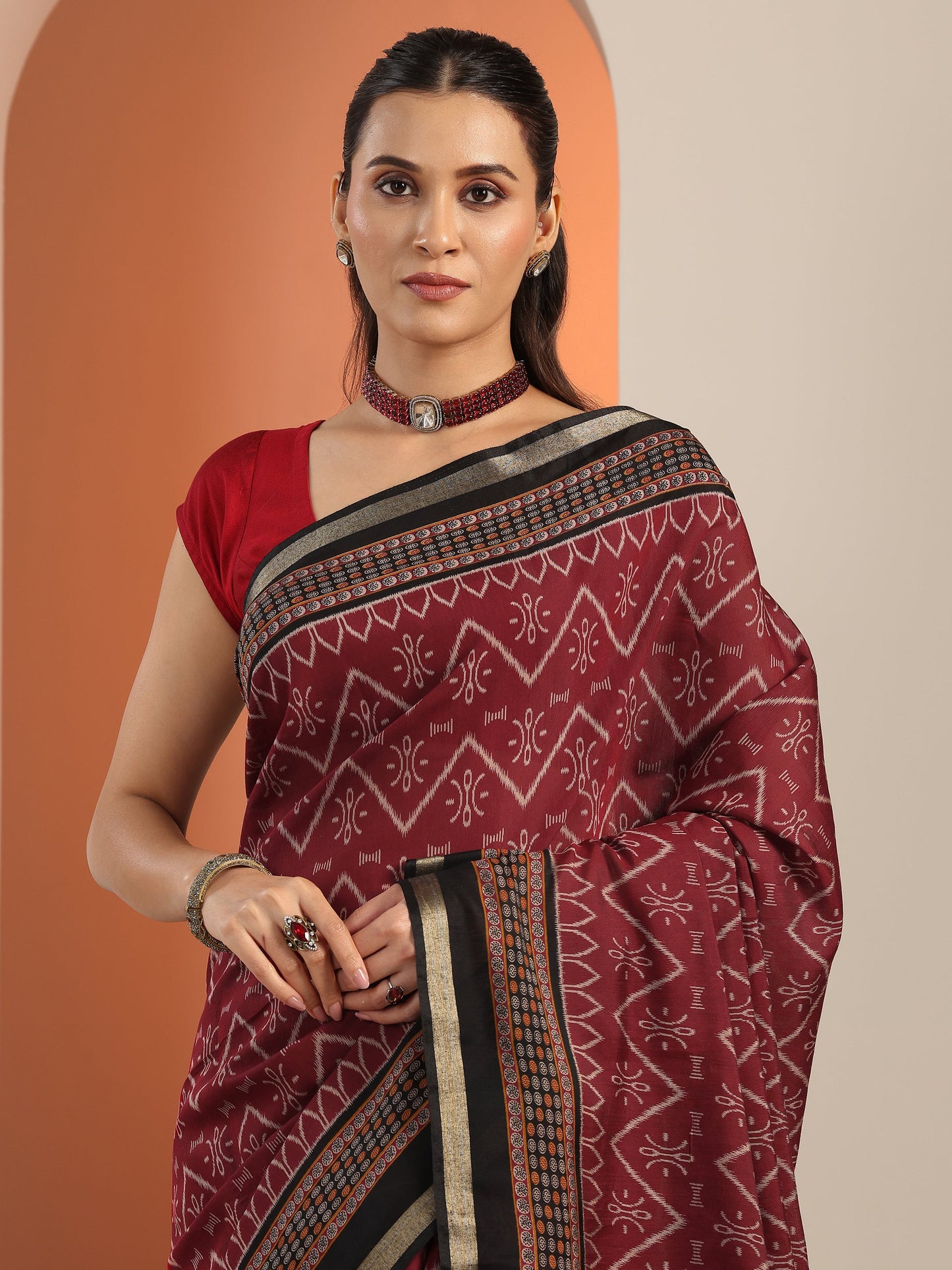 Maroon Printed Cotton Blend Saree With Unstitched Blouse Piece