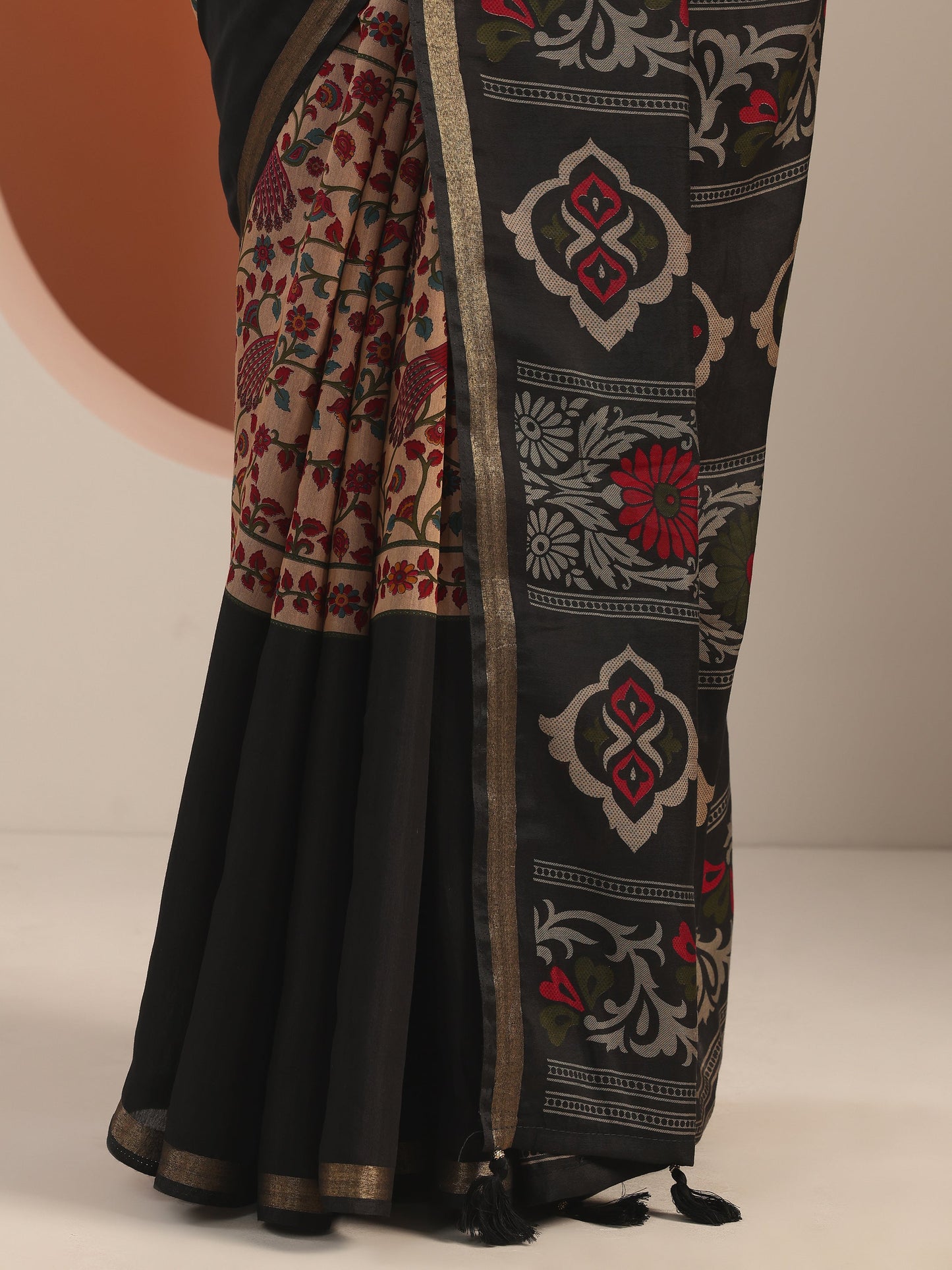 Black Printed Cotton Blend Saree With Unstitched Blouse Piece