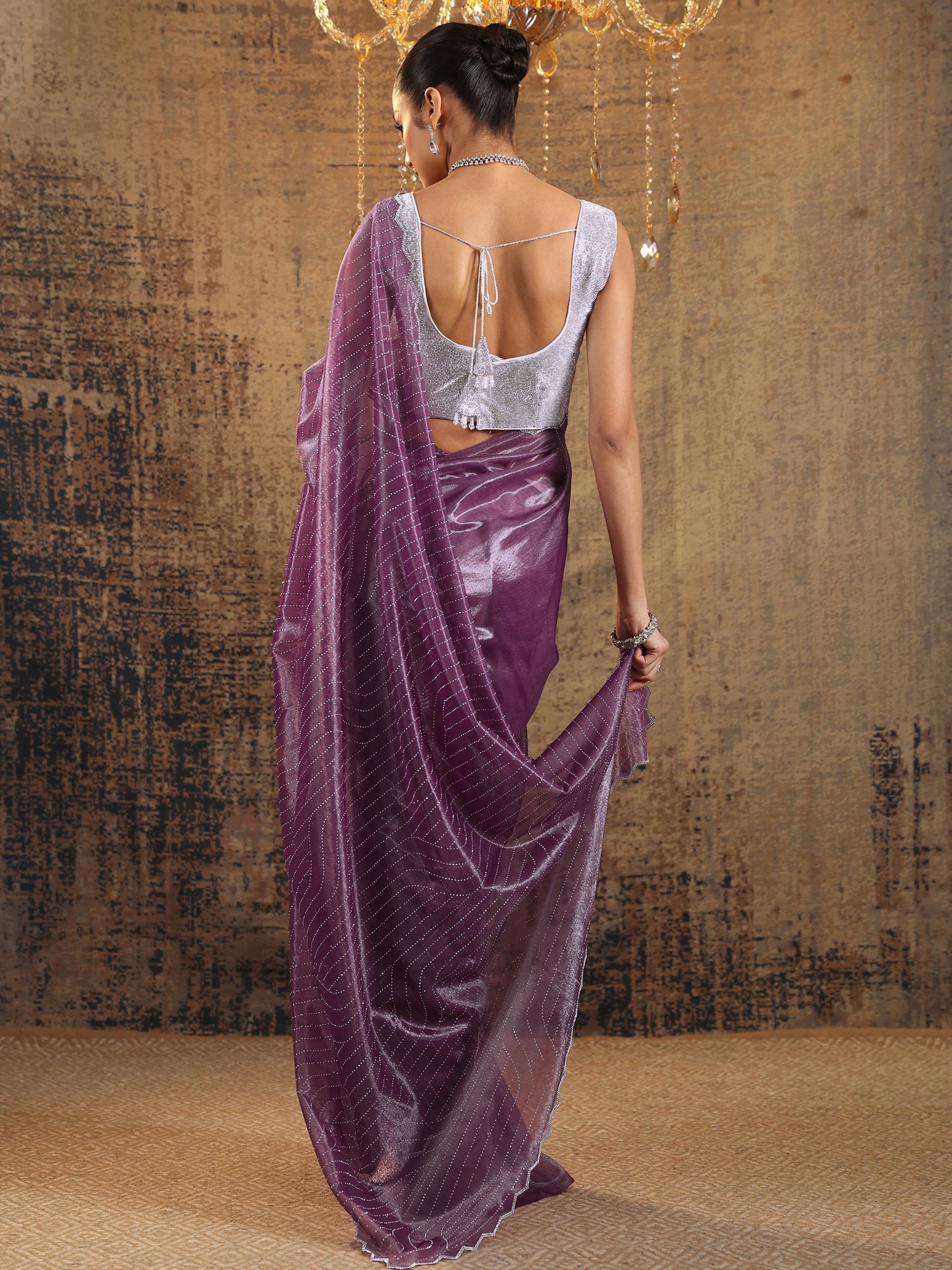 Purple Embellished Organza Saree With Unstitched Blouse Piece