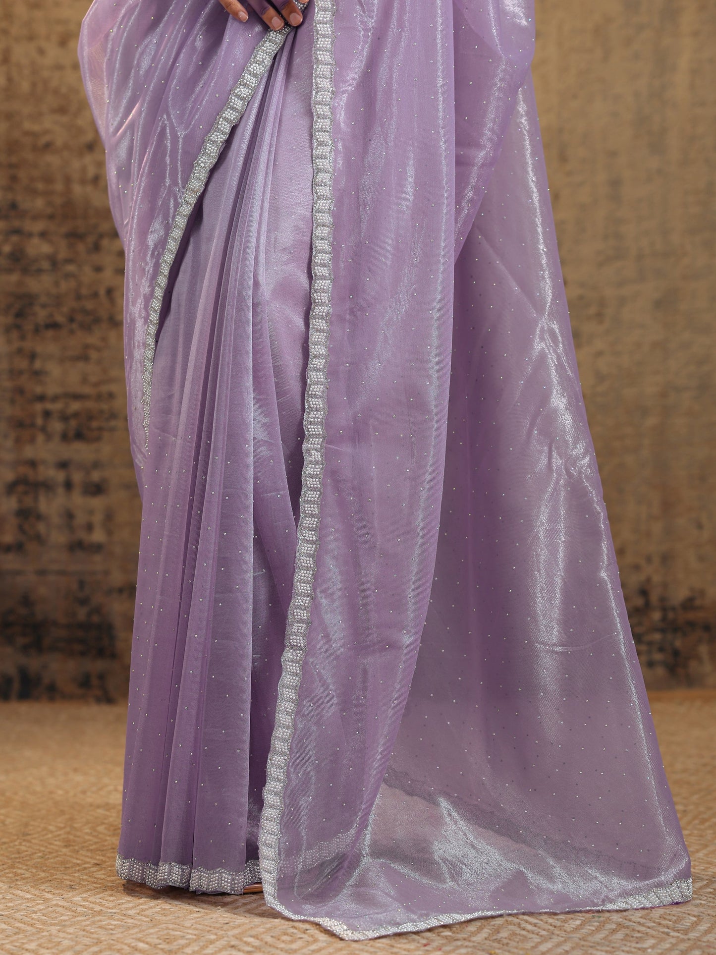 Lavender Embellished Organza Saree With Unstitched Blouse Piece