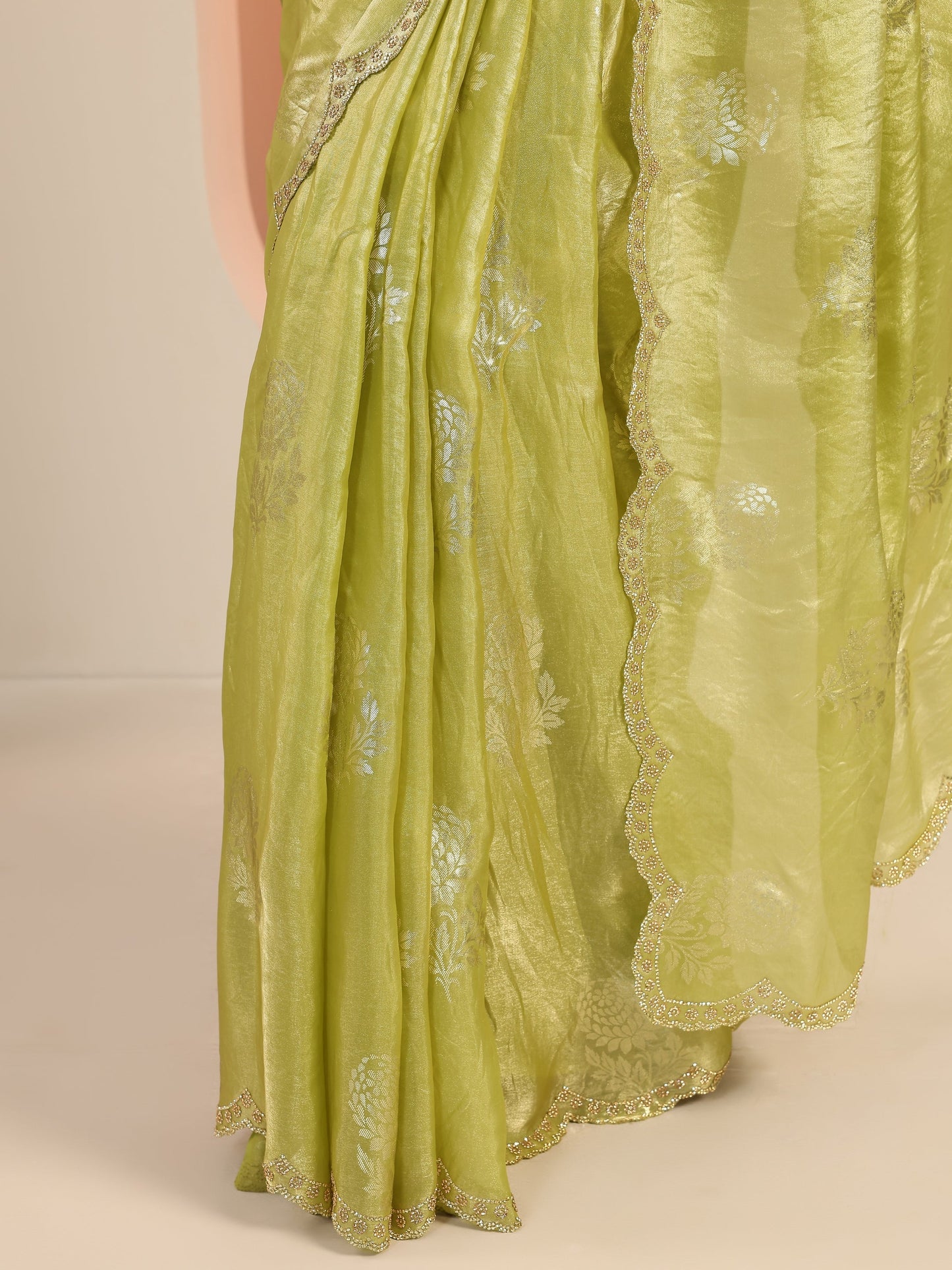 Green Printed Satin Saree With Unstitched Blouse Piece