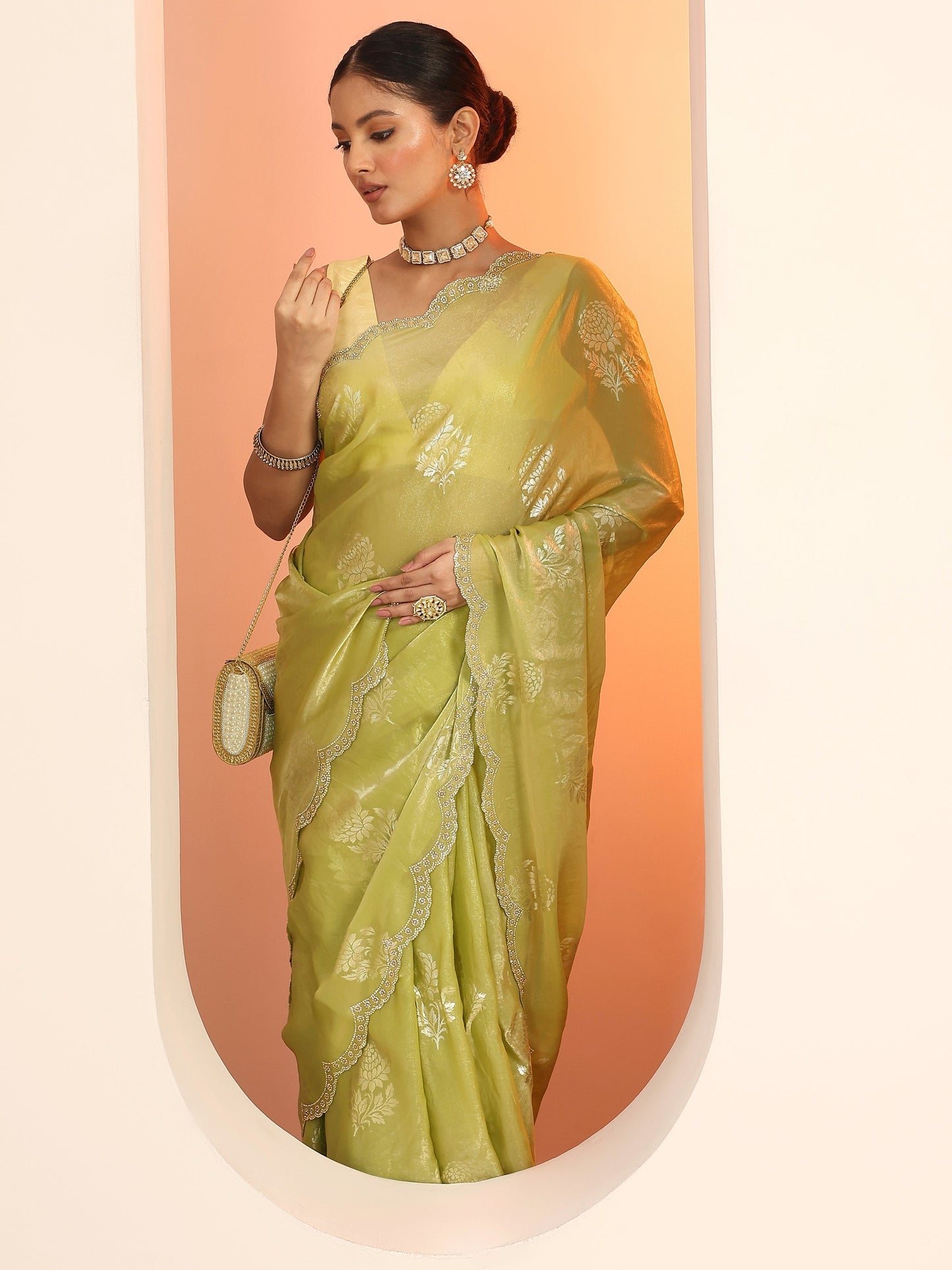 Green Printed Satin Saree With Unstitched Blouse Piece