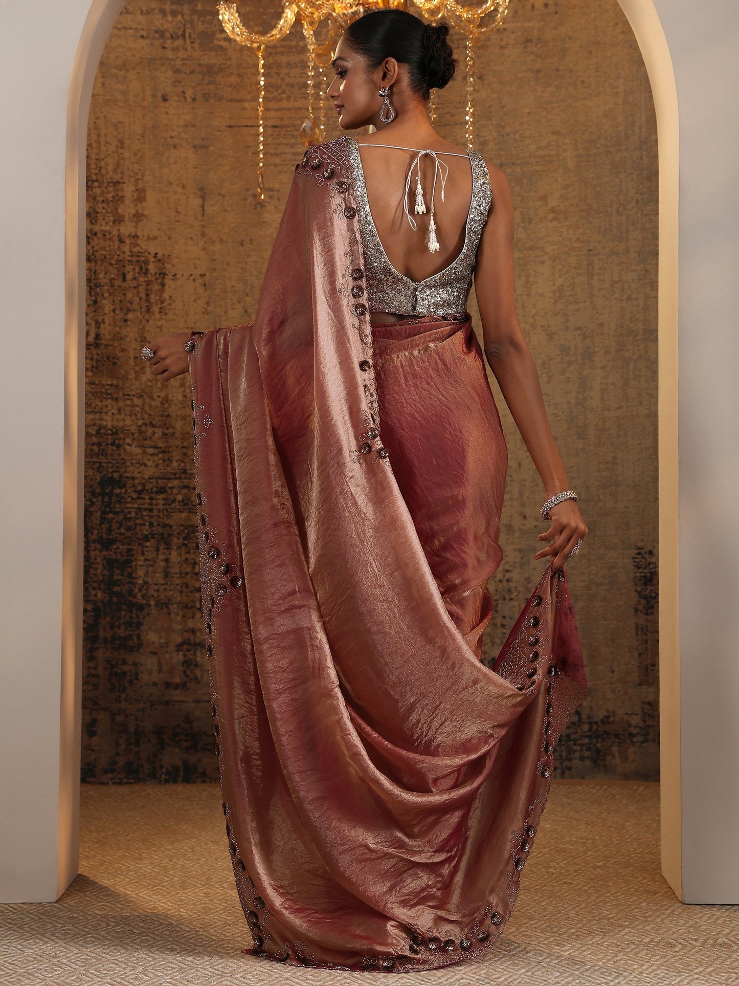 Pink Solid Satin Saree With Unstitched Blouse Piece