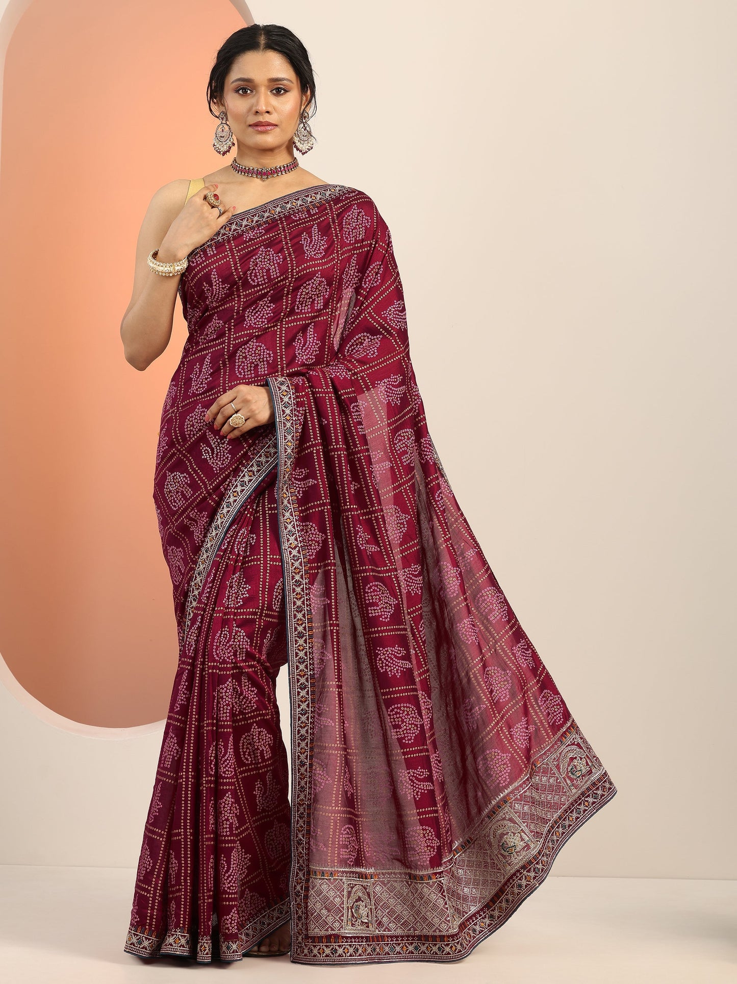 Maroon Printed Silk blend Saree With Unstitched Blouse Piece