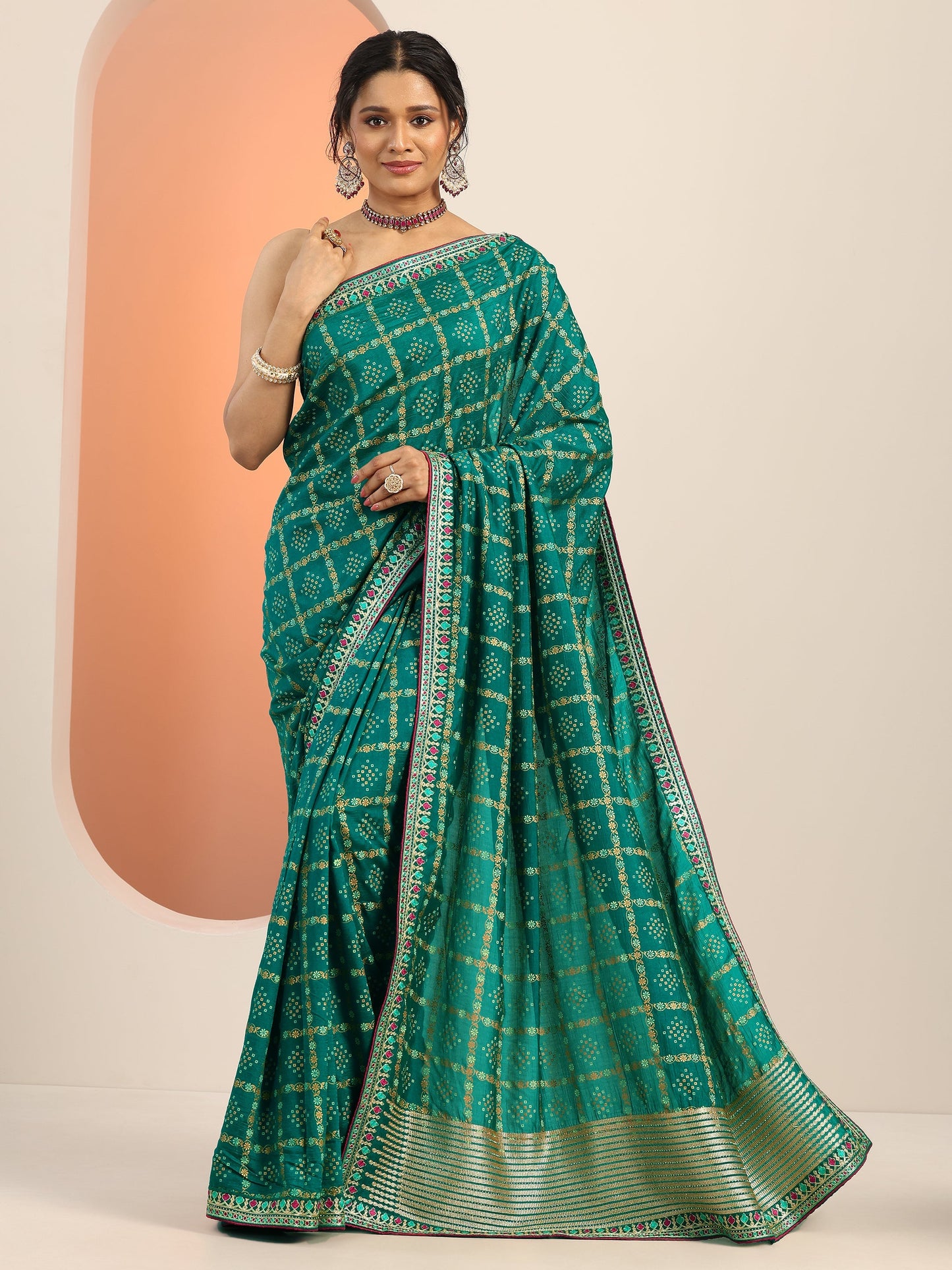 Teal Printed Silk blend Saree With Unstitched Blouse Piece