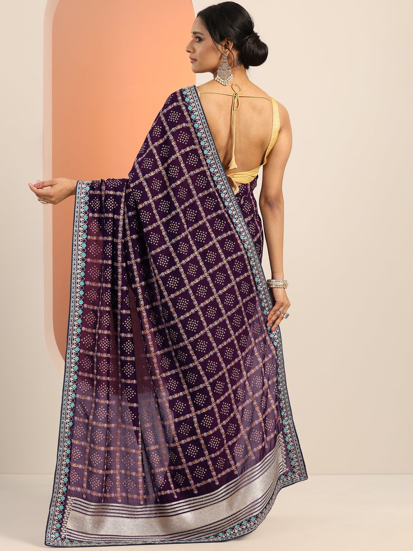Purple Printed Silk blend Saree With Unstitched Blouse Piece