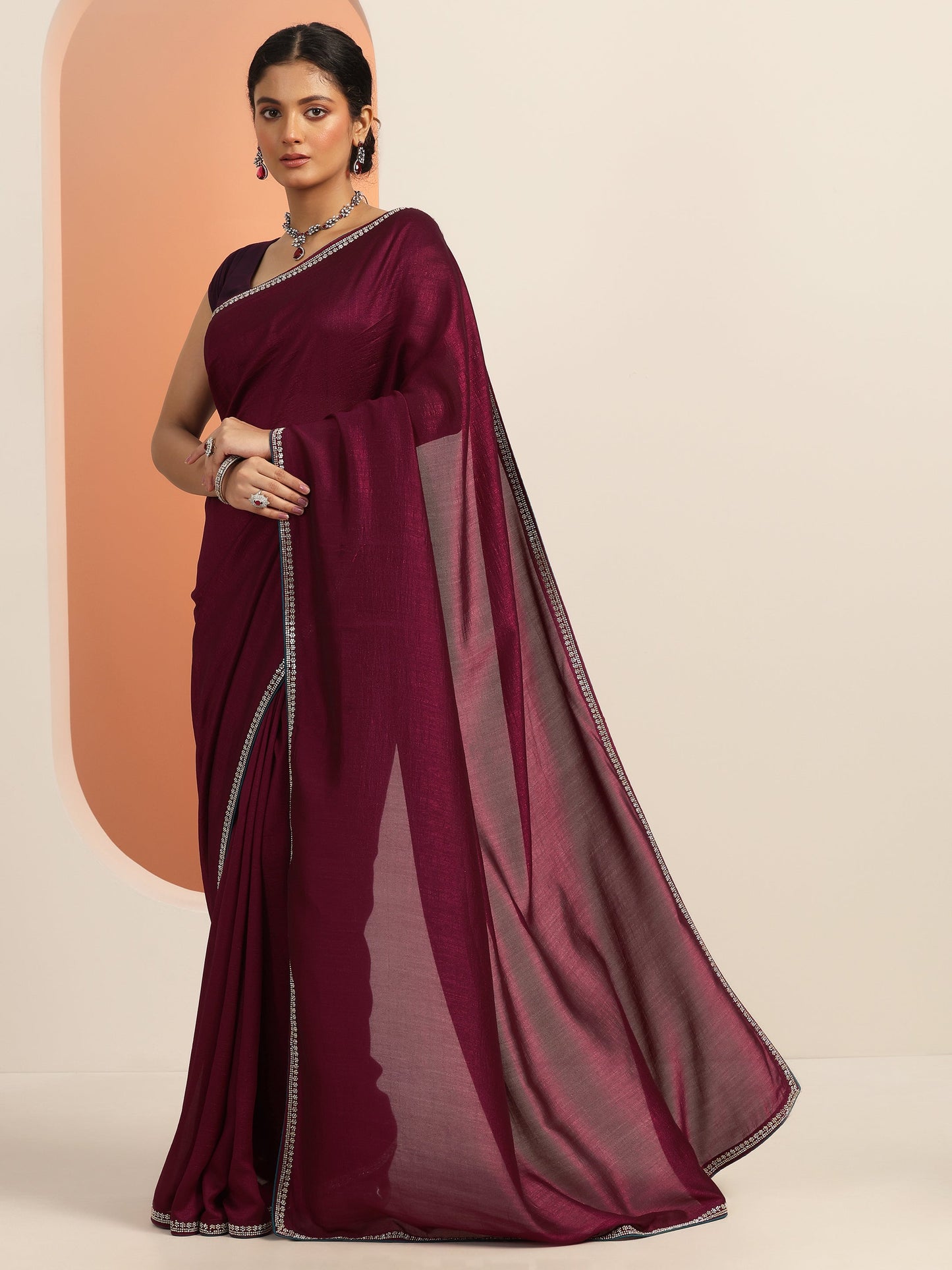 Burgundy Solid Silk blend Saree With Unstitched Blouse Piece