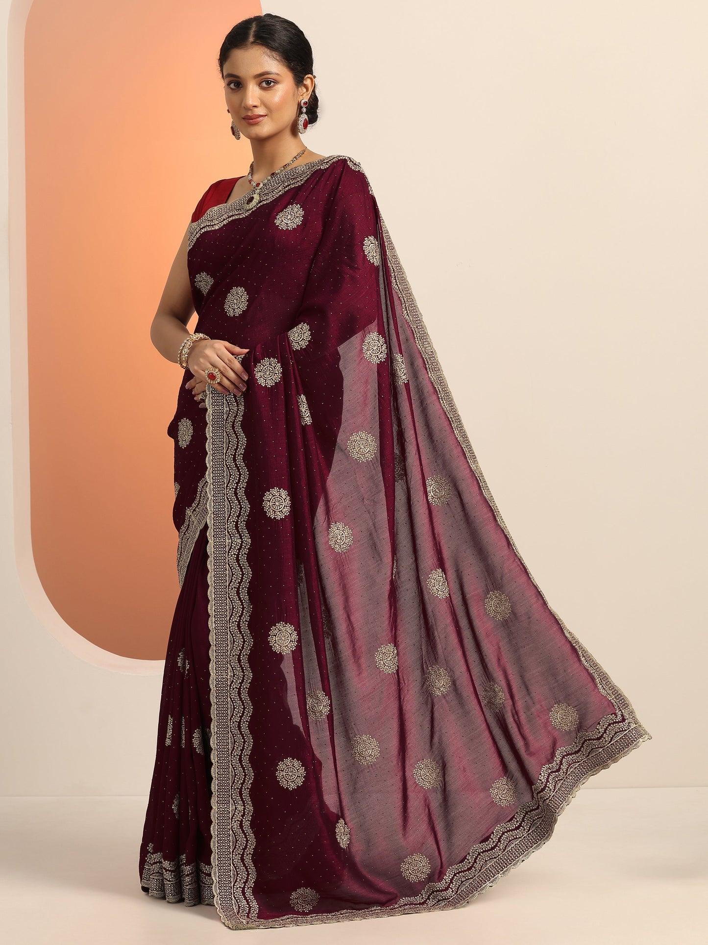 Maroon Embellished Silk Blend Saree With Unstitched Blouse Piece