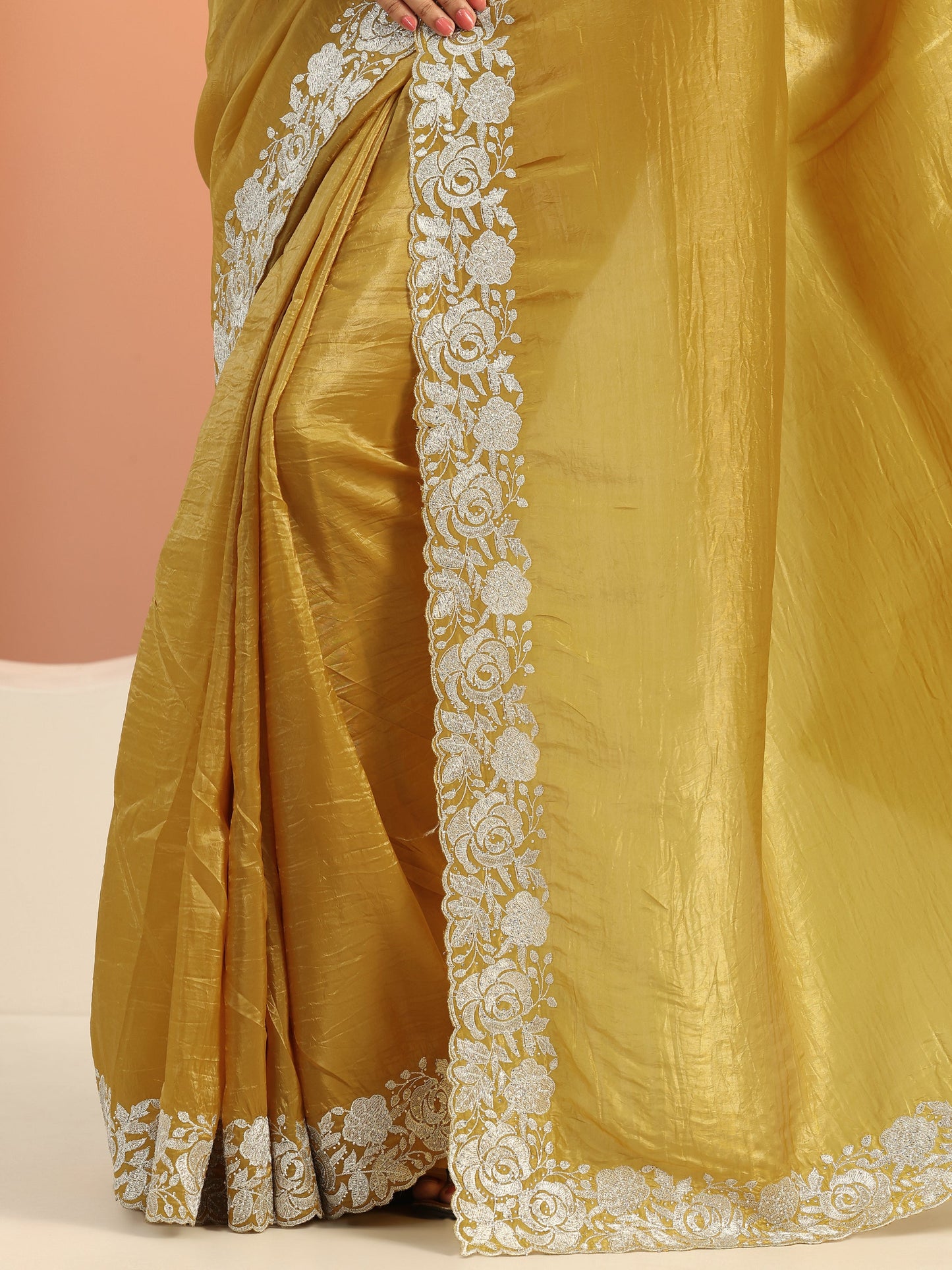 Mustard Embroidered Silk blend Saree With Unstitched Blouse Piece