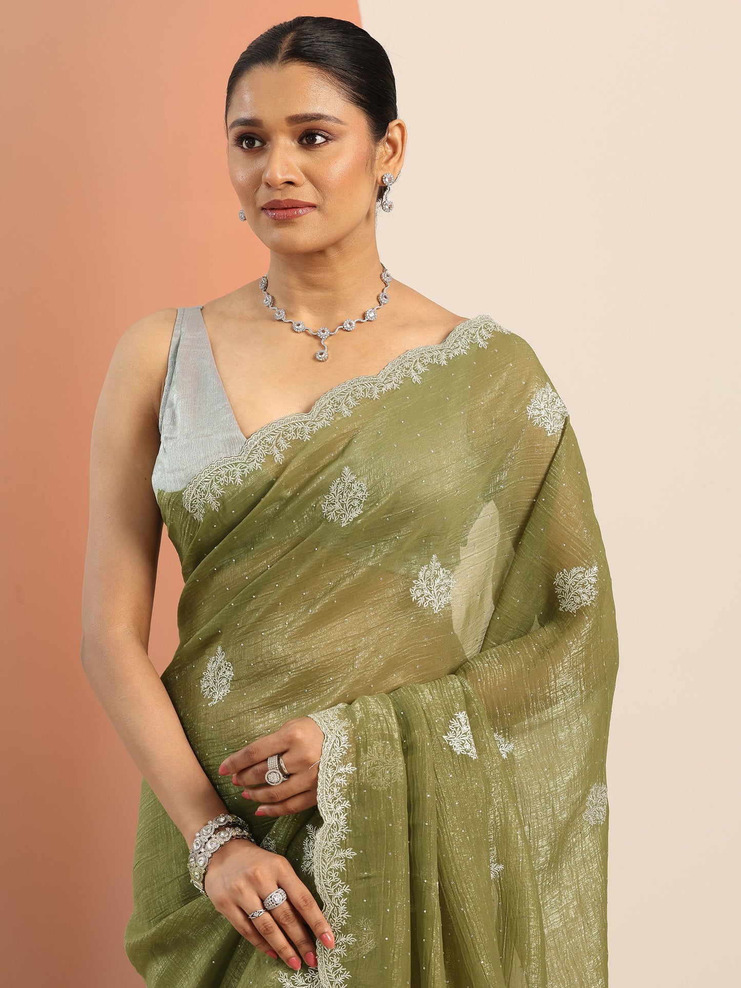 Olive Embellished Silk blend Saree With Unstitched Blouse Piece