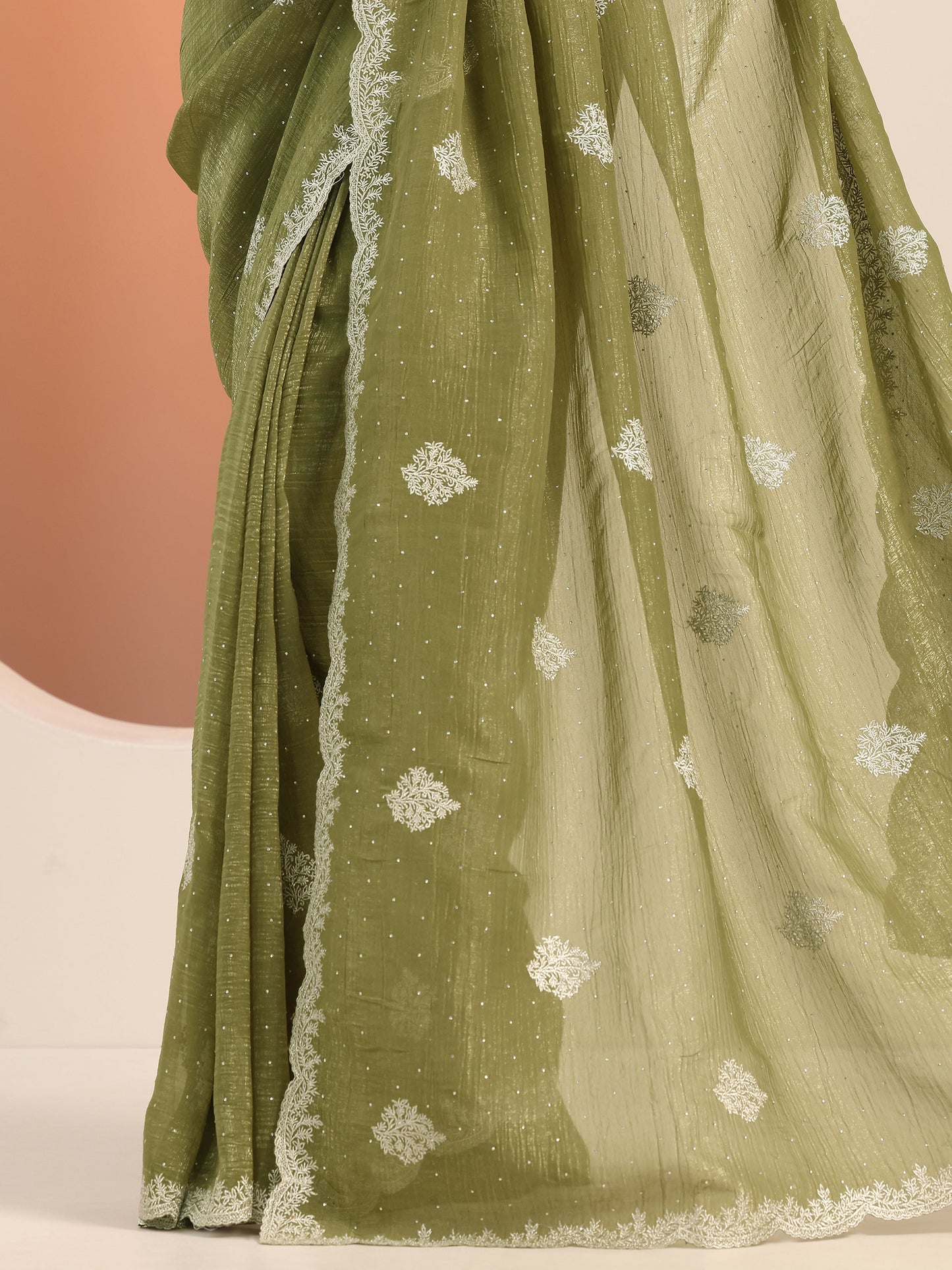 Olive Embellished Silk blend Saree With Unstitched Blouse Piece