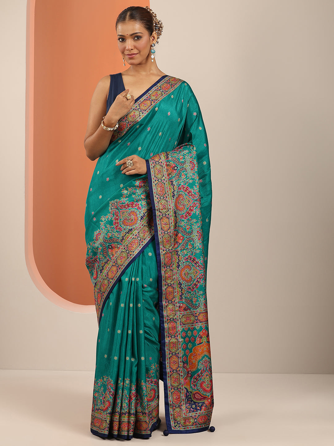 Teal Printed Silk Blend Saree With Unstitched Blouse Piece
